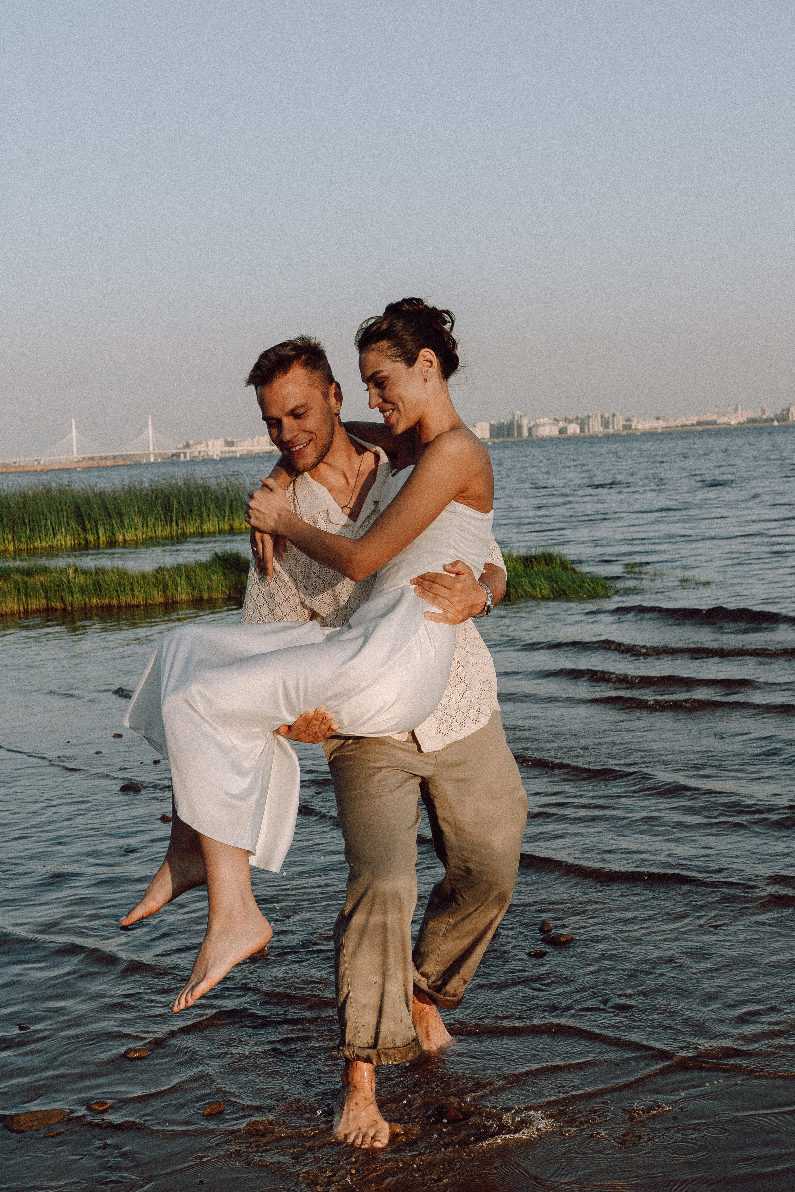 СВАДЕБНАЯ ФОТОСЕССИЯ ВЫЕЗДНОЙ ЦЕРЕМОНИИ (ФИНСКИЙ ЗАЛИВ). Профессиональный фотограф, Санкт-Петербург — Виктория Богомолова