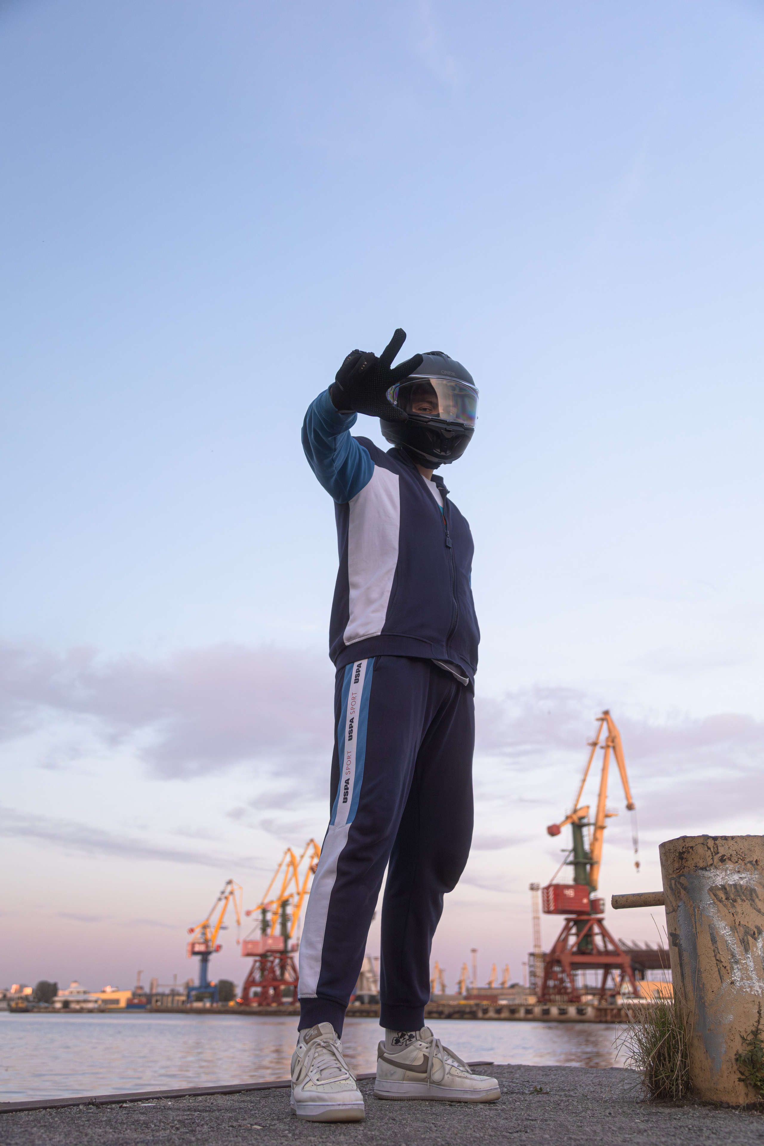 Daniil R. — Digital Noise —