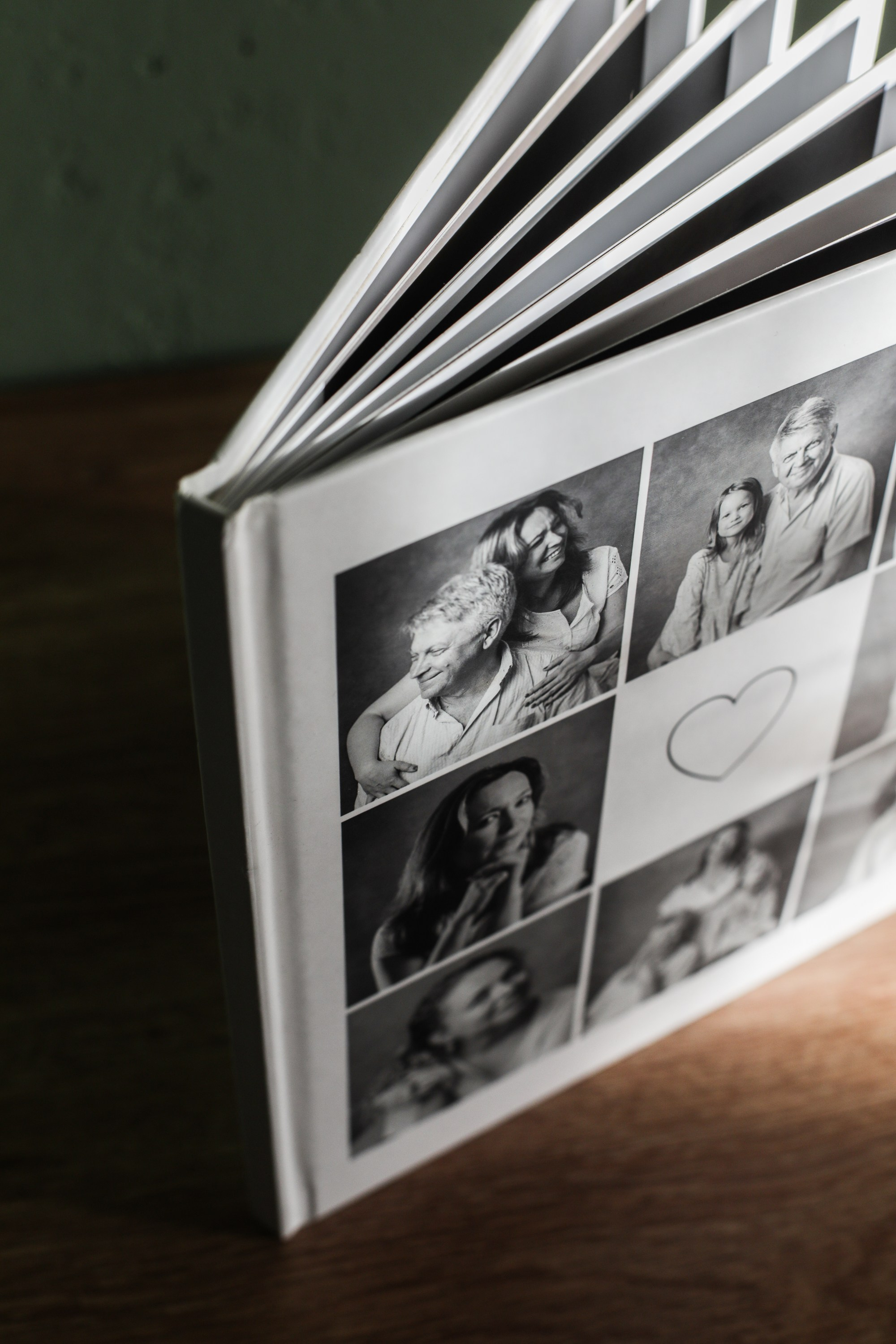 Альбом с фотообложкой. Портретный фотограф Мария Шарко