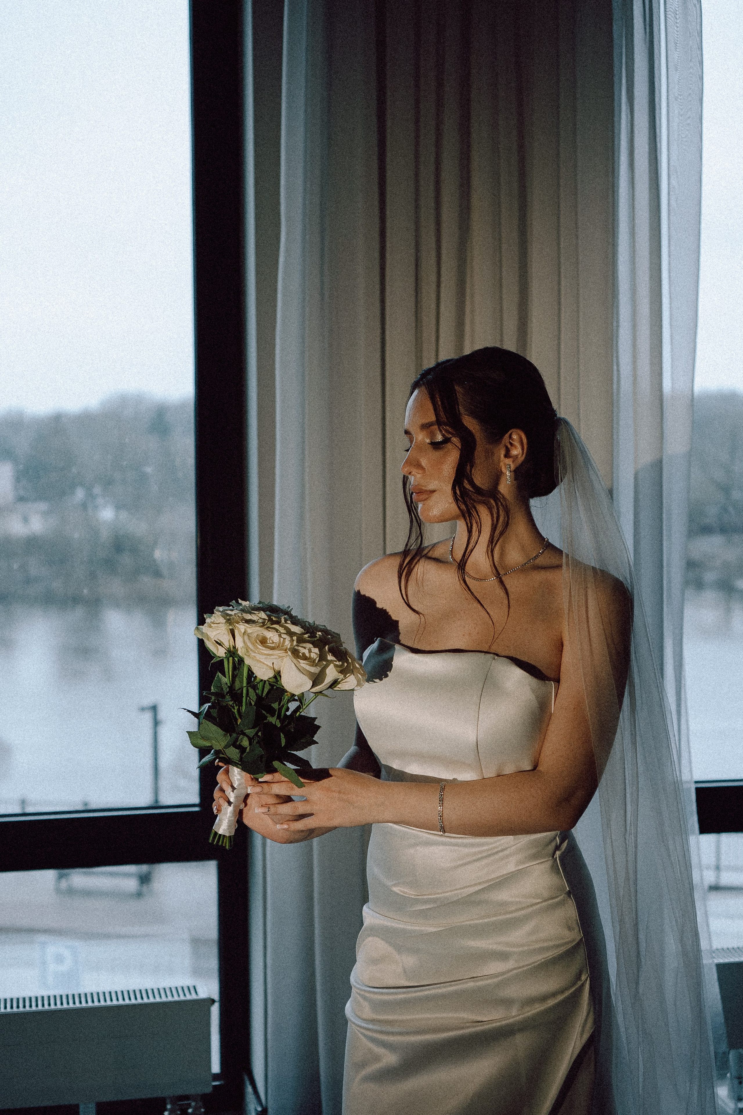 СВАДЕБНАЯ СЬЕМКА СБОРОВ ЖЕНИХА И НЕВЕСТЫ В ОТЕЛЕ И ТАКЖЕ ФОТОСЕССИИЯ В ОТЕЛЕЕ МЕГАПОЛИС БРЯНСК. Профессиональный фотограф, Санкт-Петербург — Виктория Богомолова