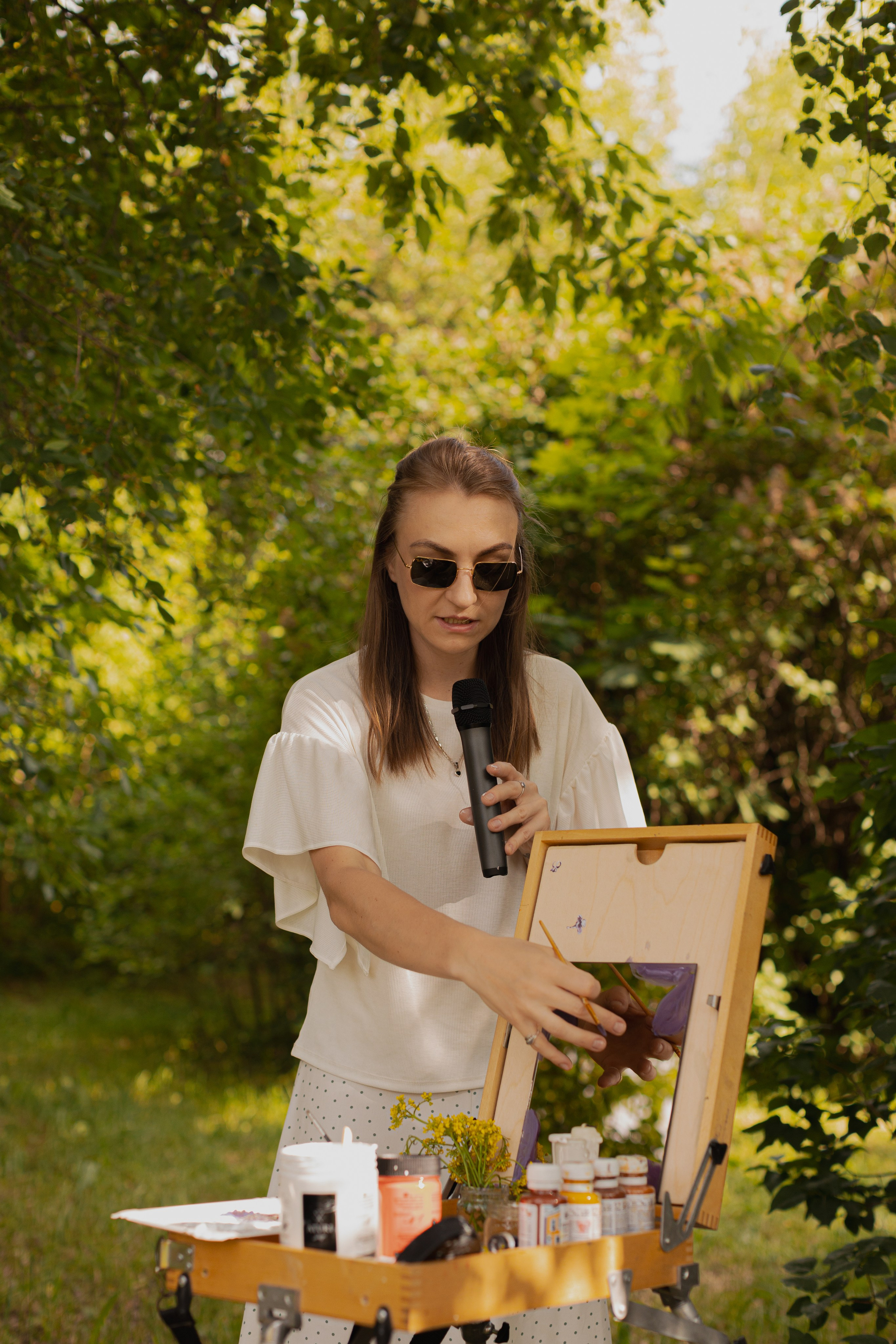 Мк Сирень на зеркале (девичник в парке). Анастасия Ракчеева Художник