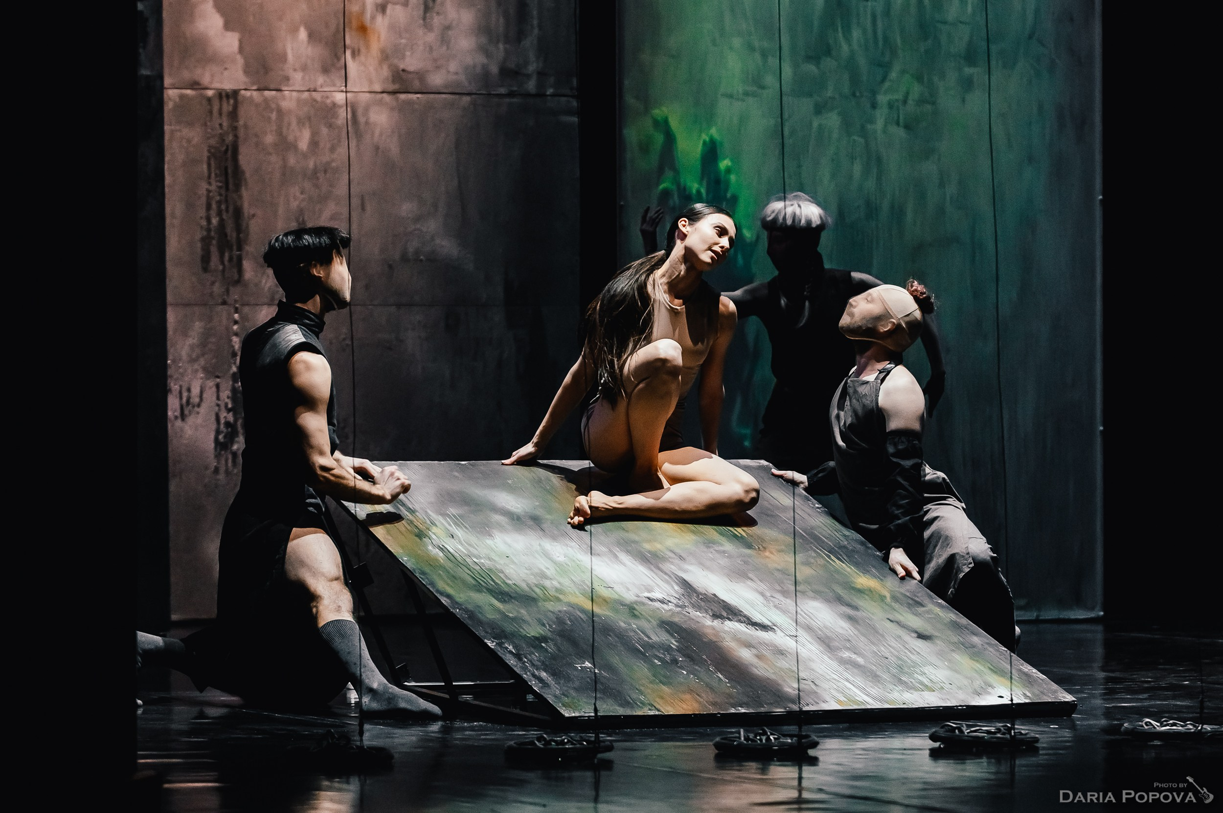 Художник по свету Максим Сергачев