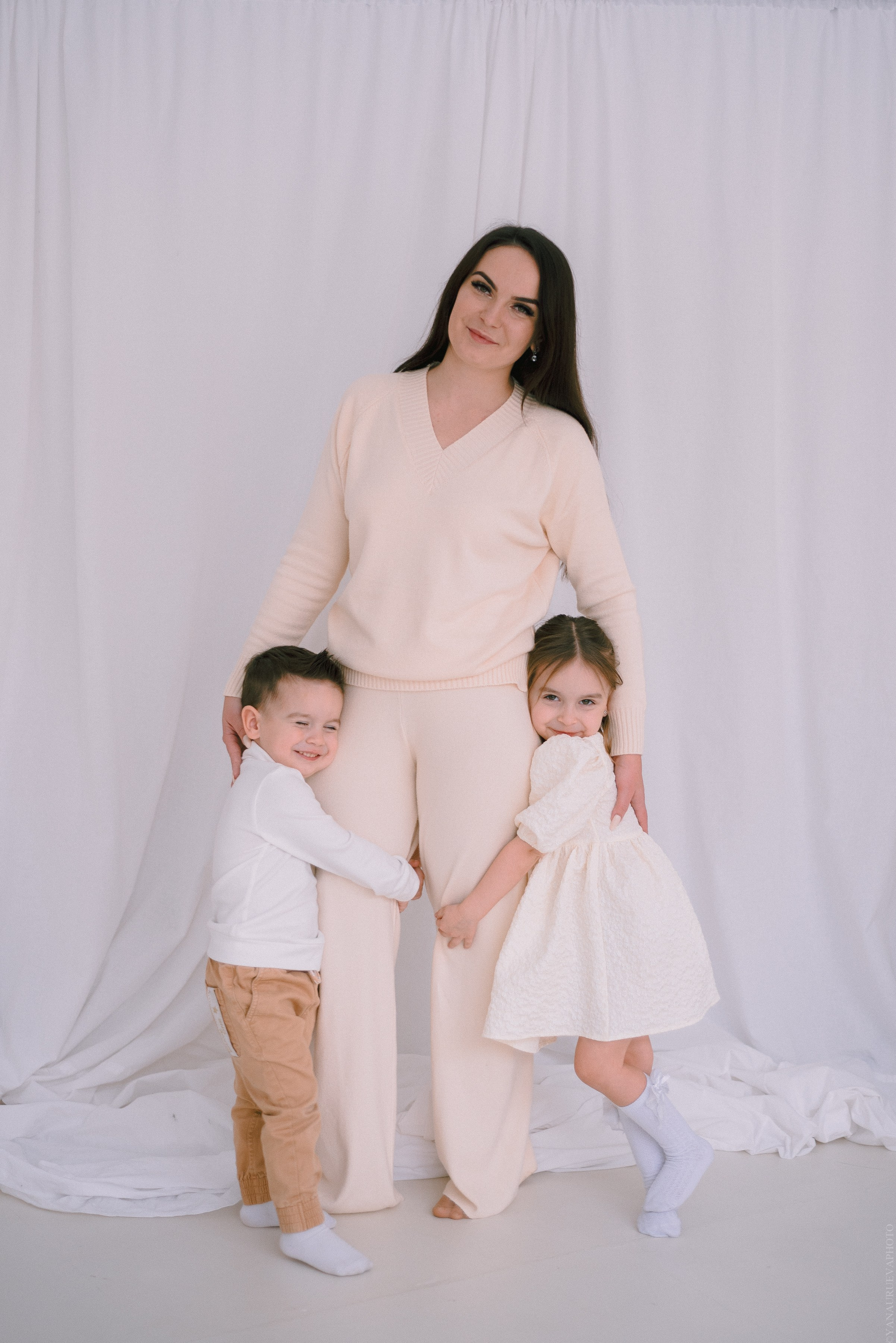 Анна, Ника и Никита. Свадебный и контент- фотограф в Тольятти, Самаре, Москве Яна Уруева