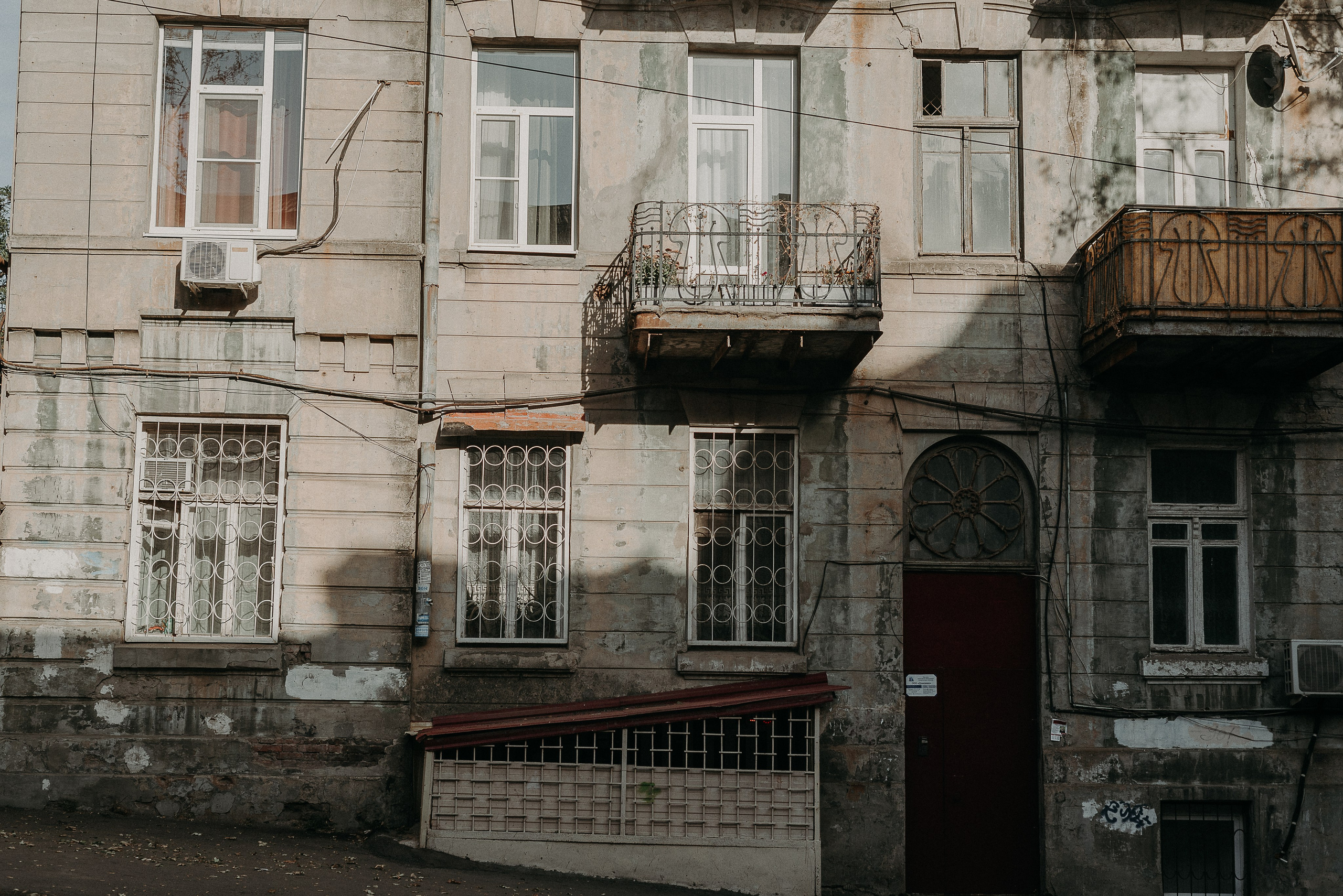 Путешествие по Ростову-на-Дону: взгляд рекламного фотографа. Коммерческий и предметный фотограф в Гуанчжоу Коваленко Александр