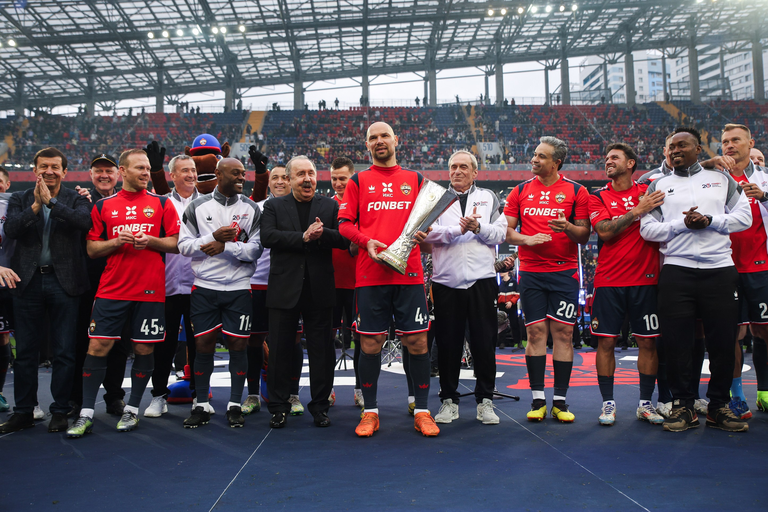 Гала-матч 20 лет Кубку УЕФА