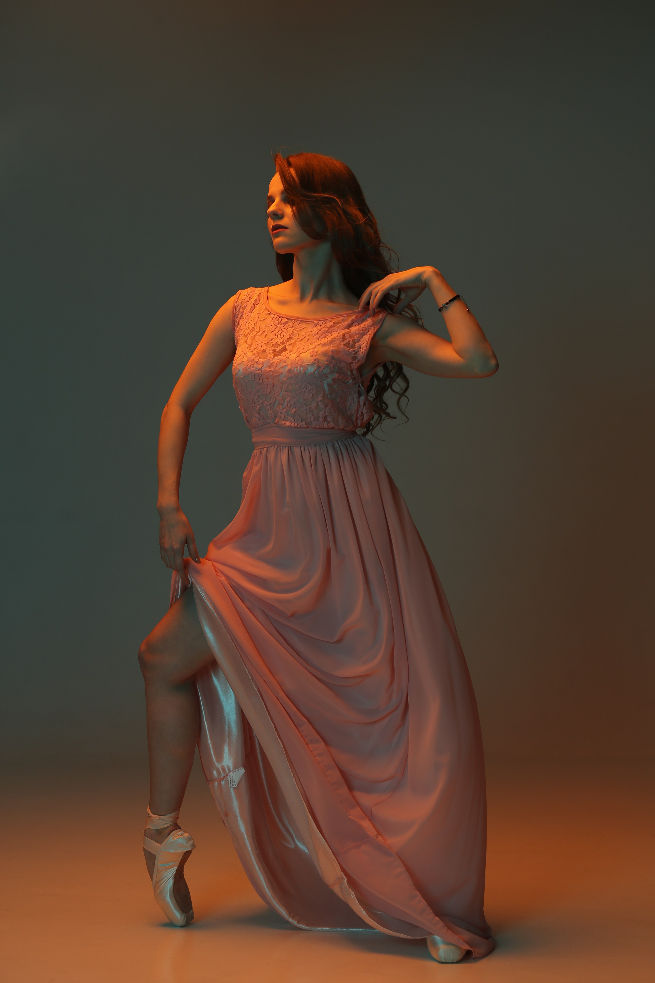 В СТУДИИ. Фотограф видеооператор Пермский край, Пермь, Оса Руслан Саматов