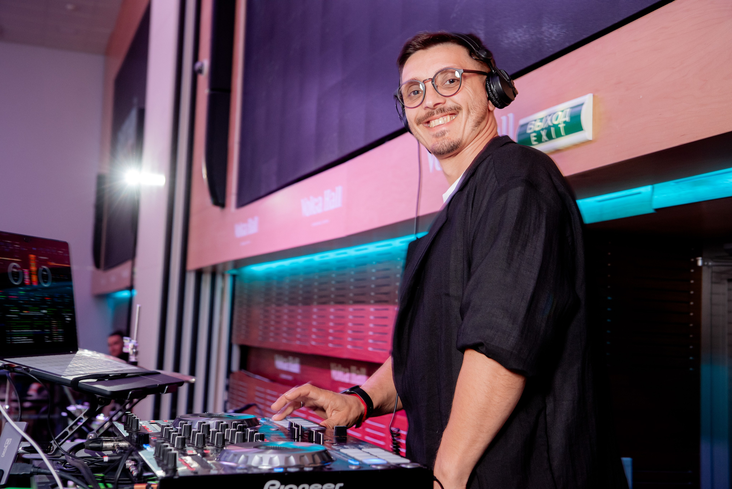 5 Лицей. Вручение и Банкет. Музкомедия и Сити Холл. Фотограф в Волгограде и Волжском Александр Горбань