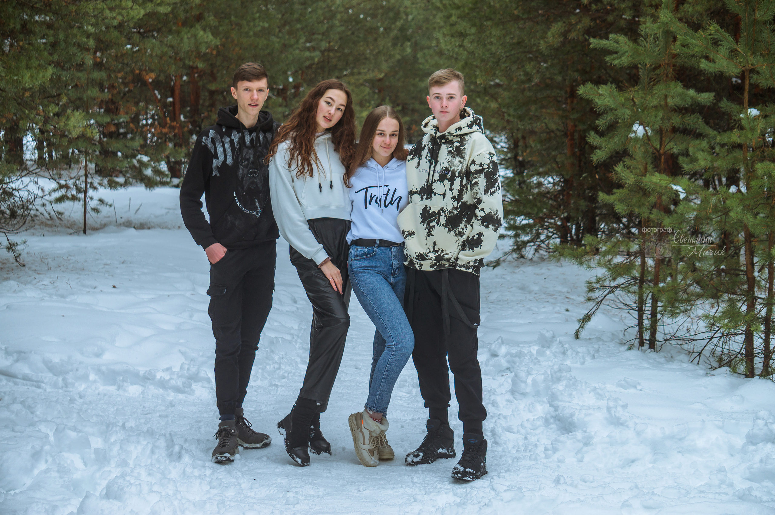 Школа № 34 9"Б». Фотосъемка в детском саду и школе. Фотоальбомы и фотокниги ВЫПУСКНИК