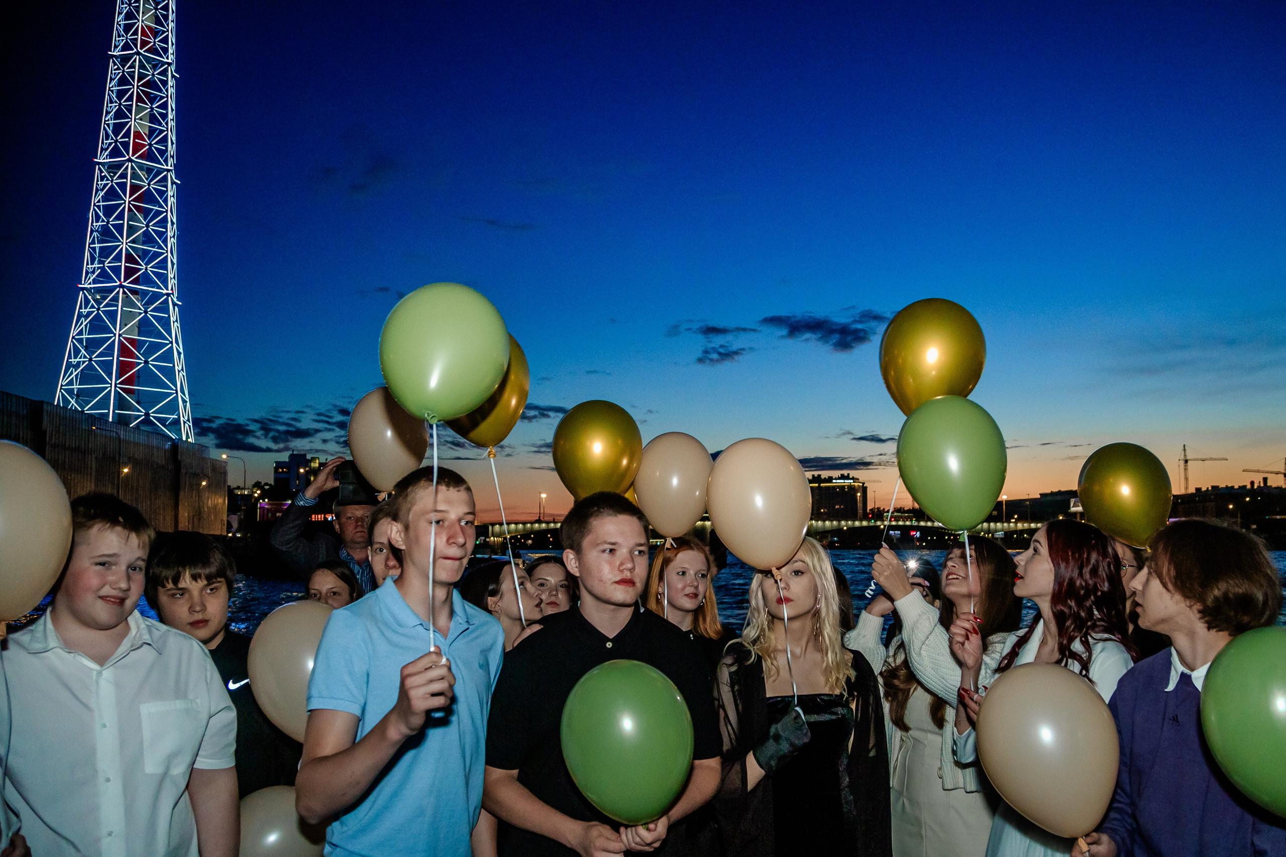 Выпускной на теплоходе. Фотограф в Санкт-Петербурге Чумаков Семен