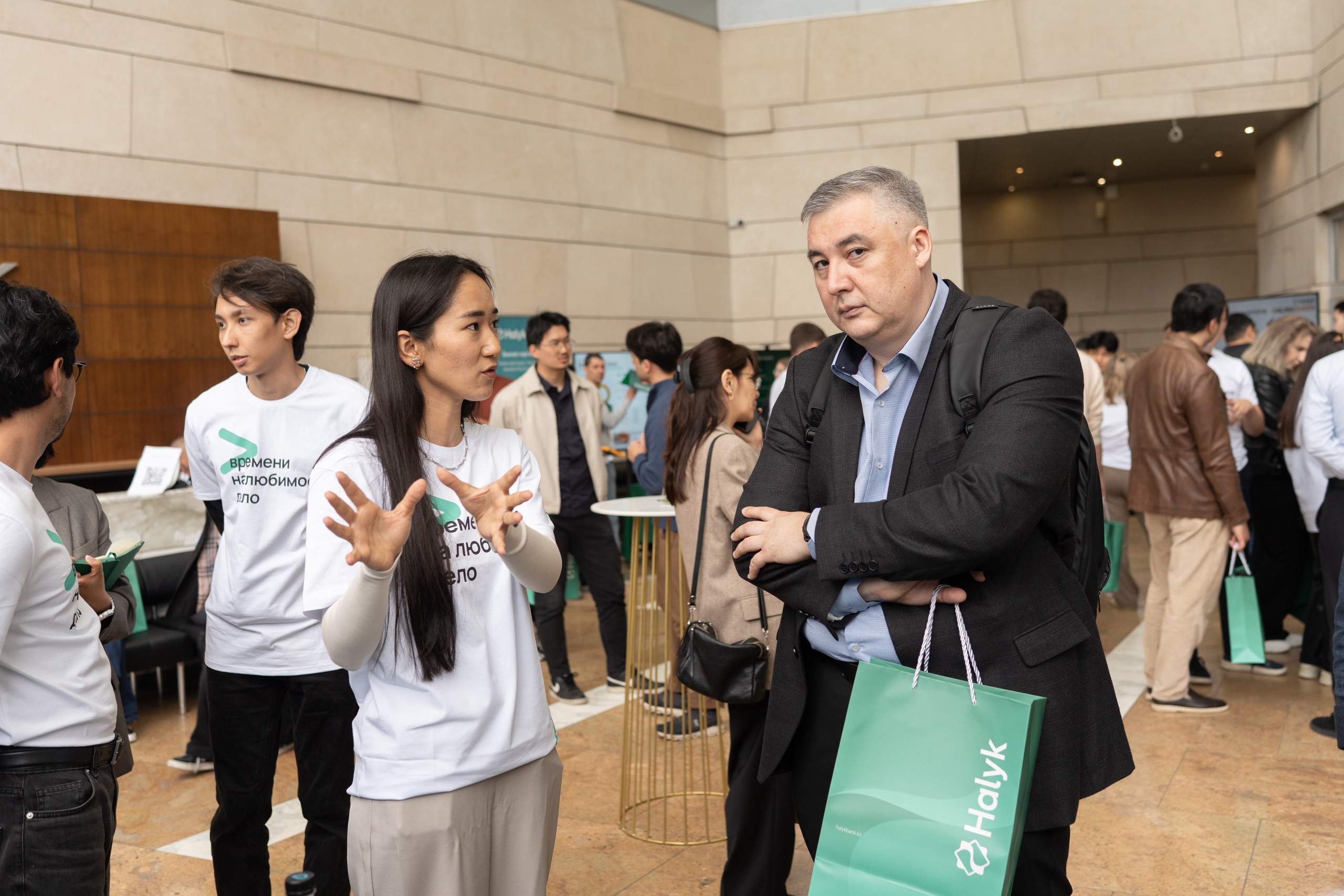 HALYK BANK — DEMO DAY. Профессиональная съемка в Алматы
