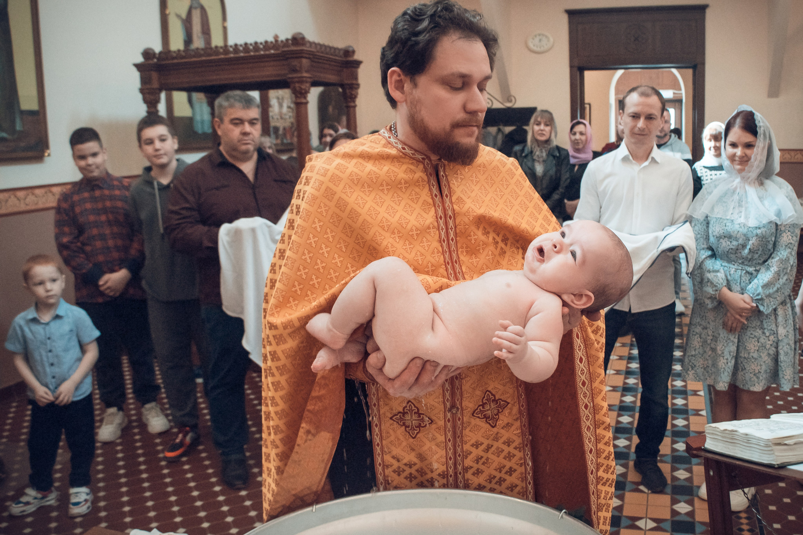 Таинство Крещения Егора. Храм иконы Божией Матери Скоропослушницы. Семейный фотограф в Рязани и Рязанской области