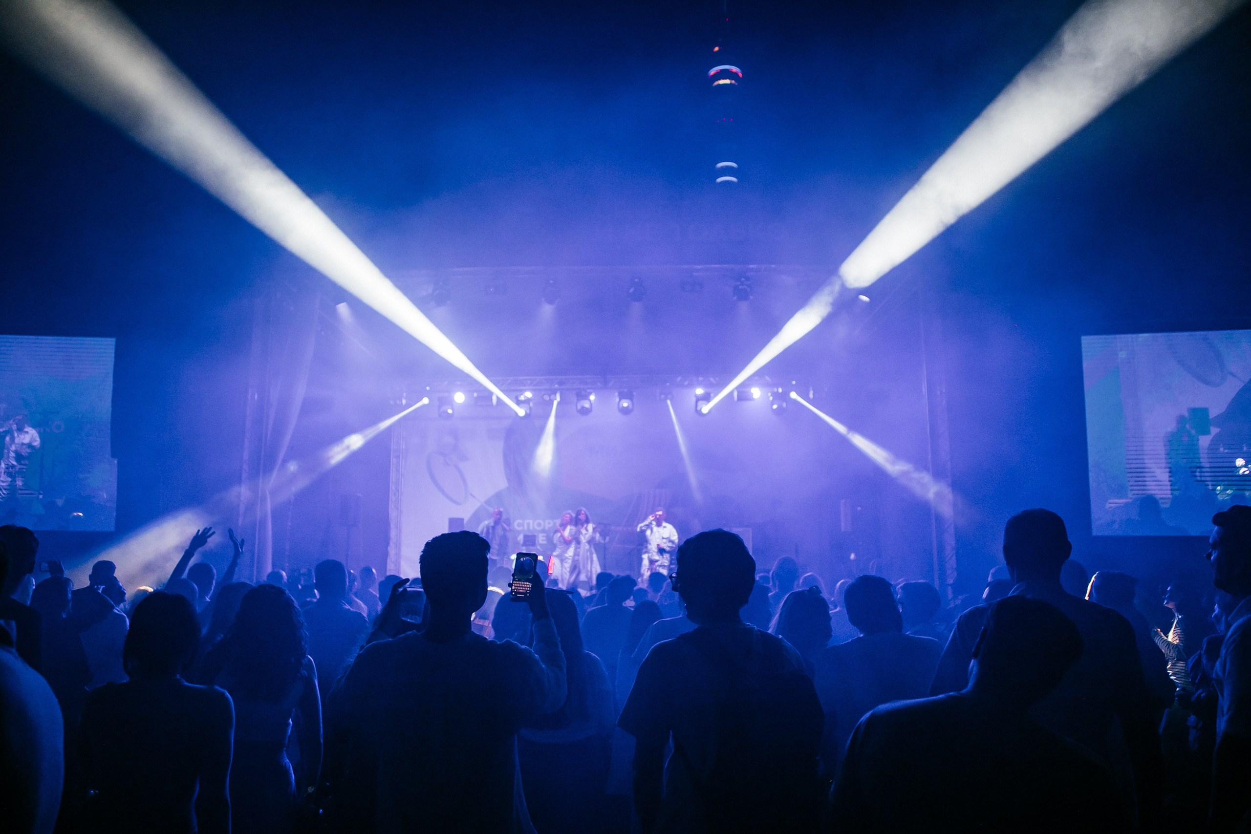 МИР событие на 1200 человек. Фотограф в Москве Дмитрий Жарков