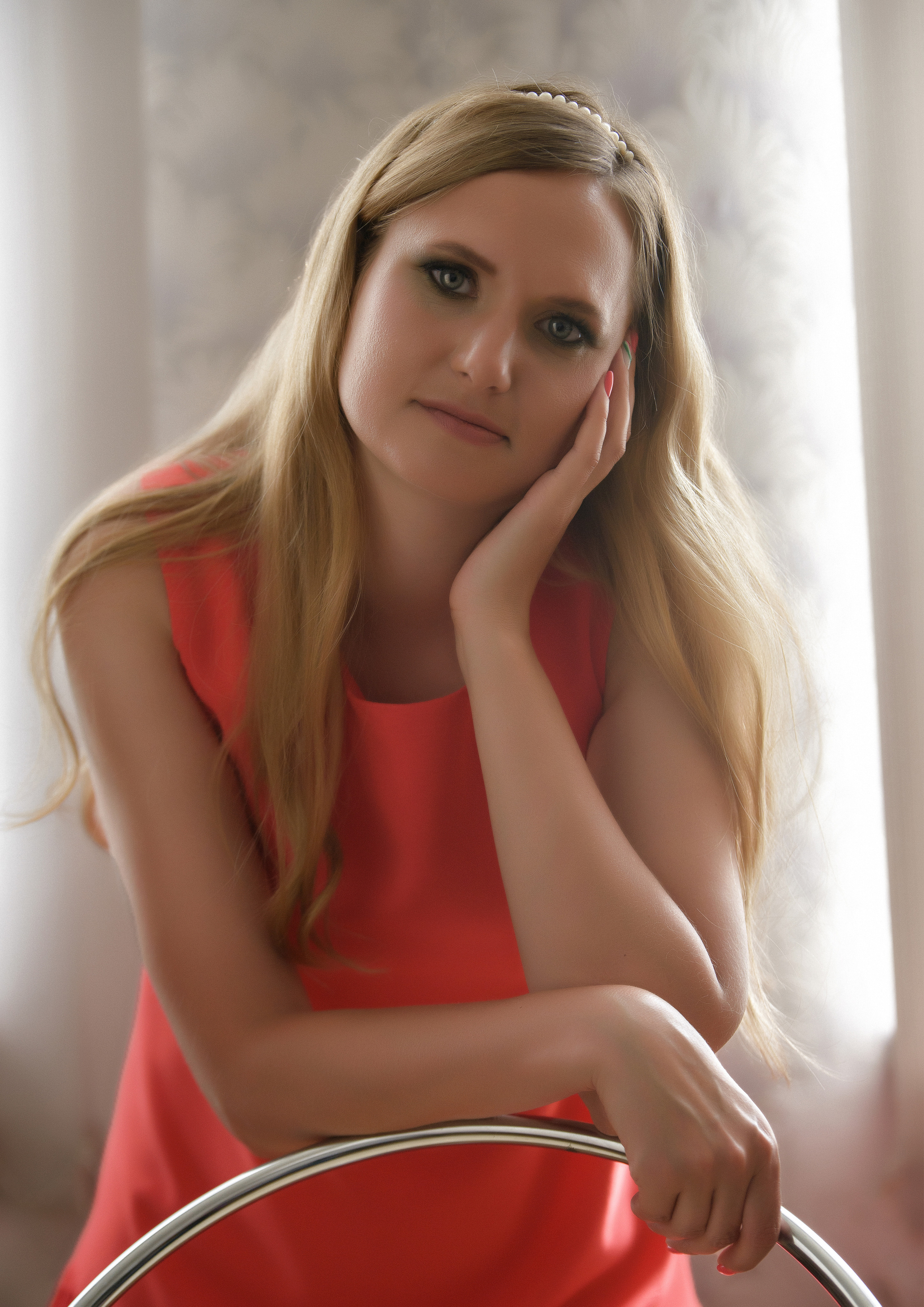 Портрет красивой девушки.