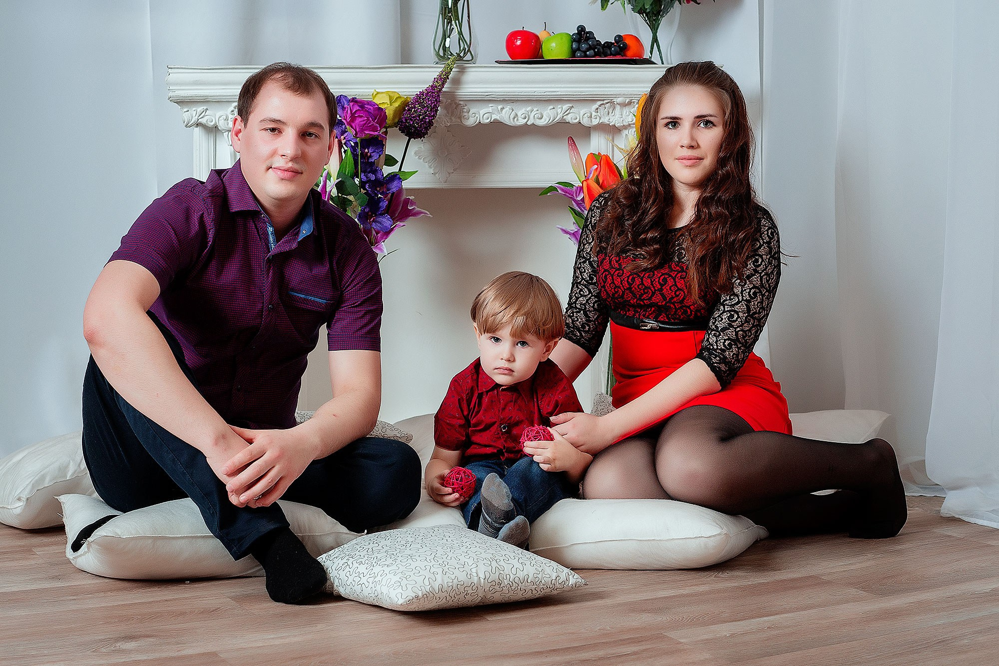 Семейная съёмка в студии. Семейный фотограф г. Новокузнецк Юлия Машникова