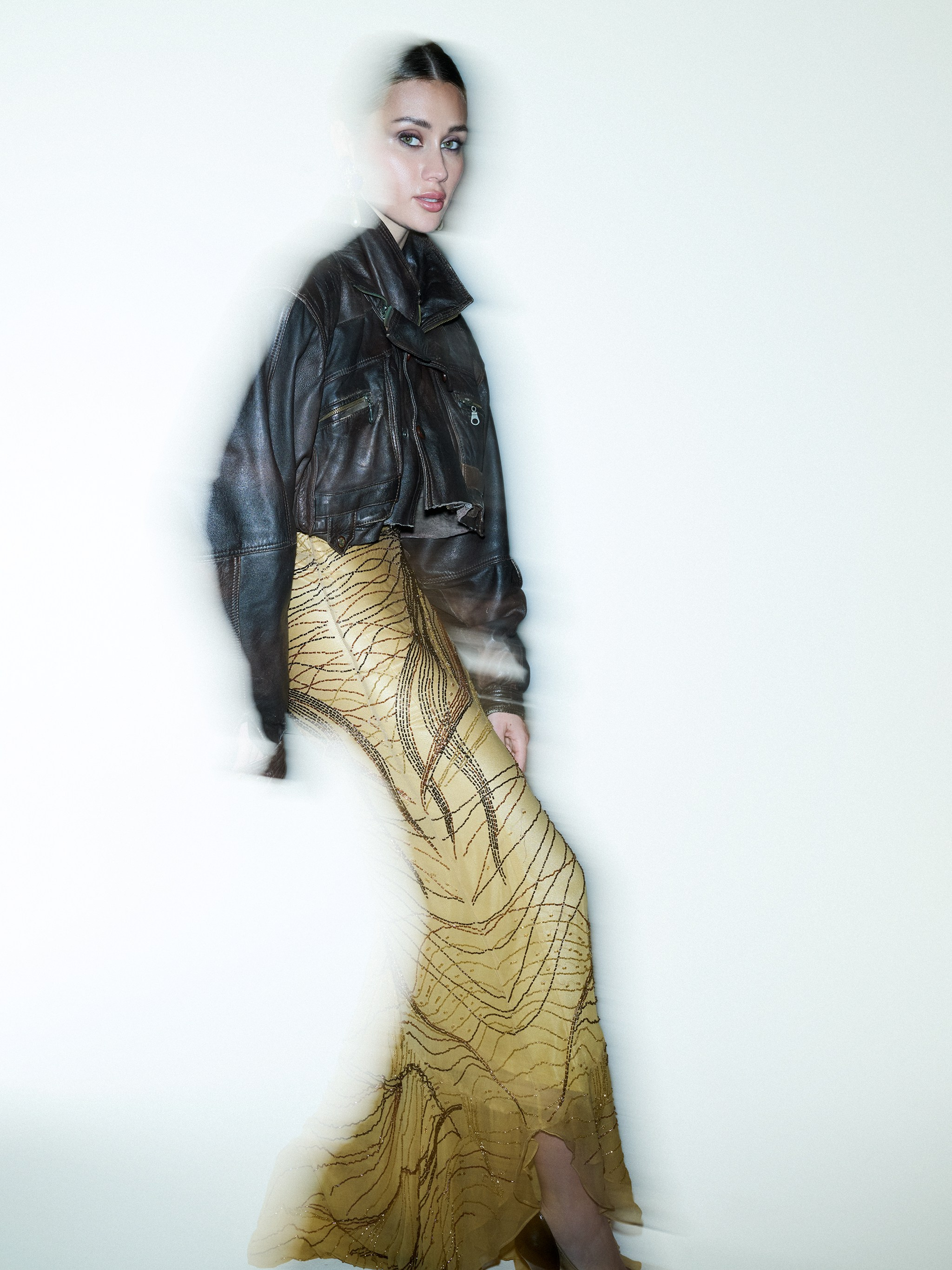PEOPLETALK x MASH MILASH. TUTSARKIS — Art Director | Stylist | Photographer