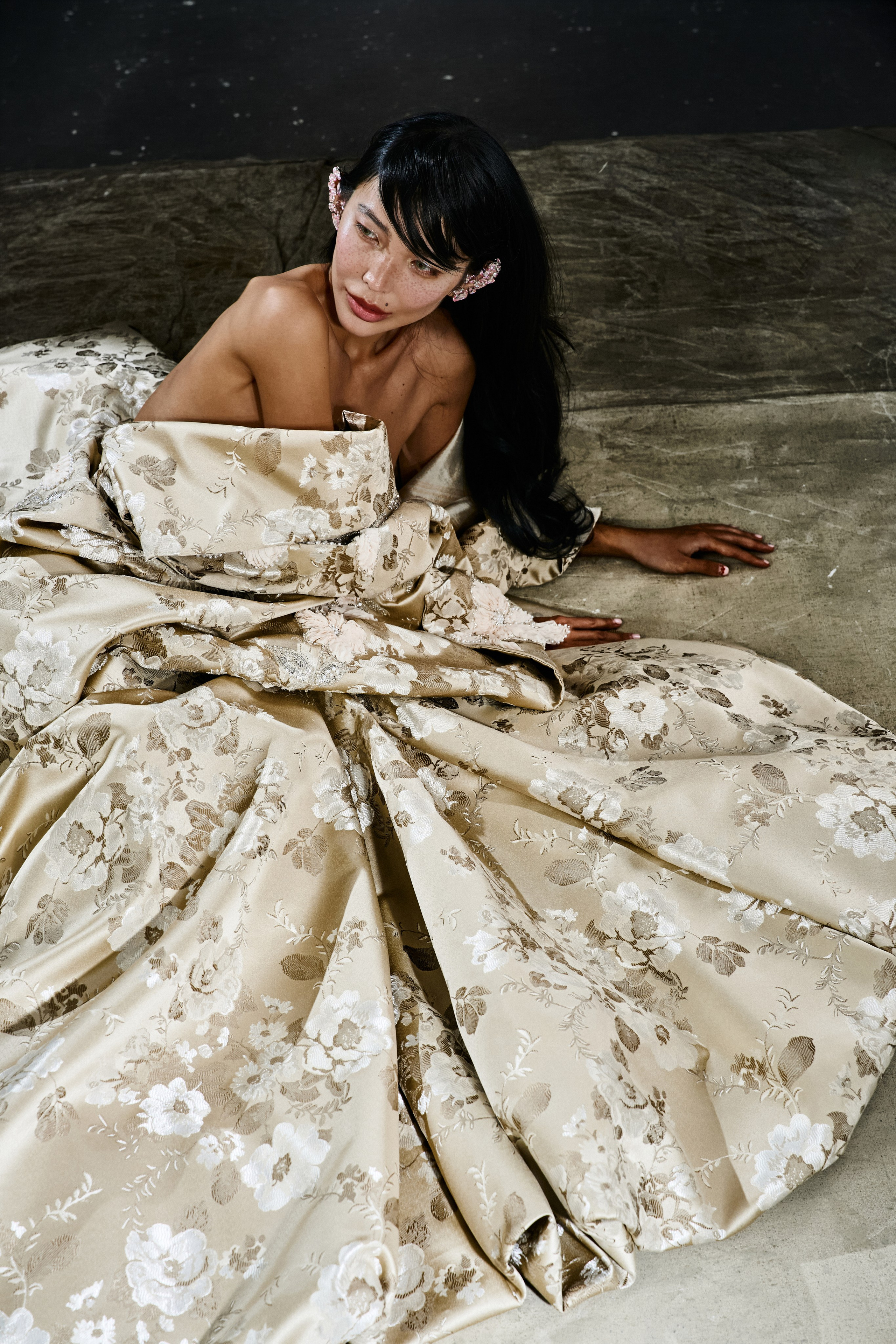 DARINA ERVIN x RUSSIAN BRANDS. TUTSARKIS — Art Director | Stylist | Photographer