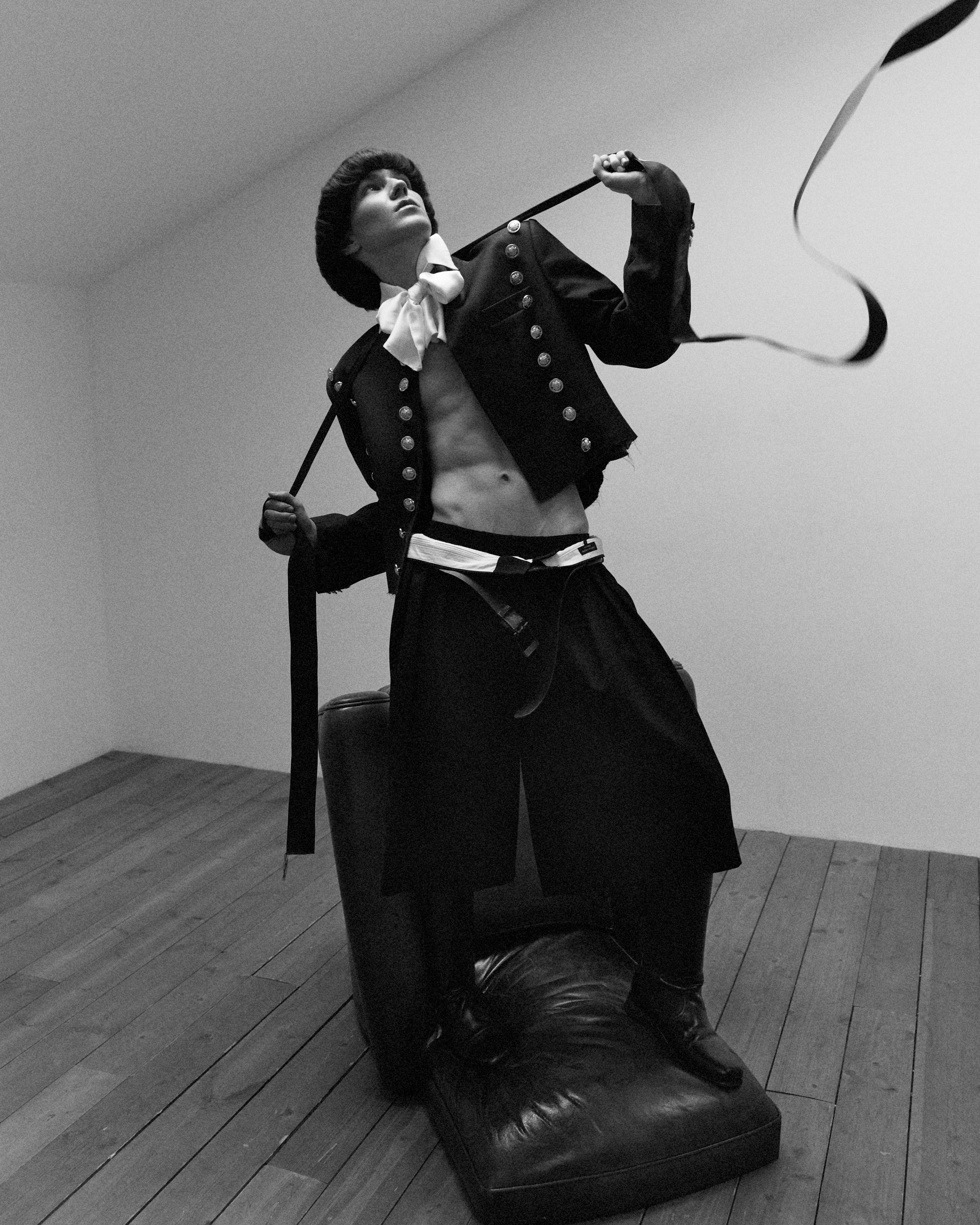VANYA x IGOR VAVILOV. TUTSARKIS — Art Director | Stylist | Photographer