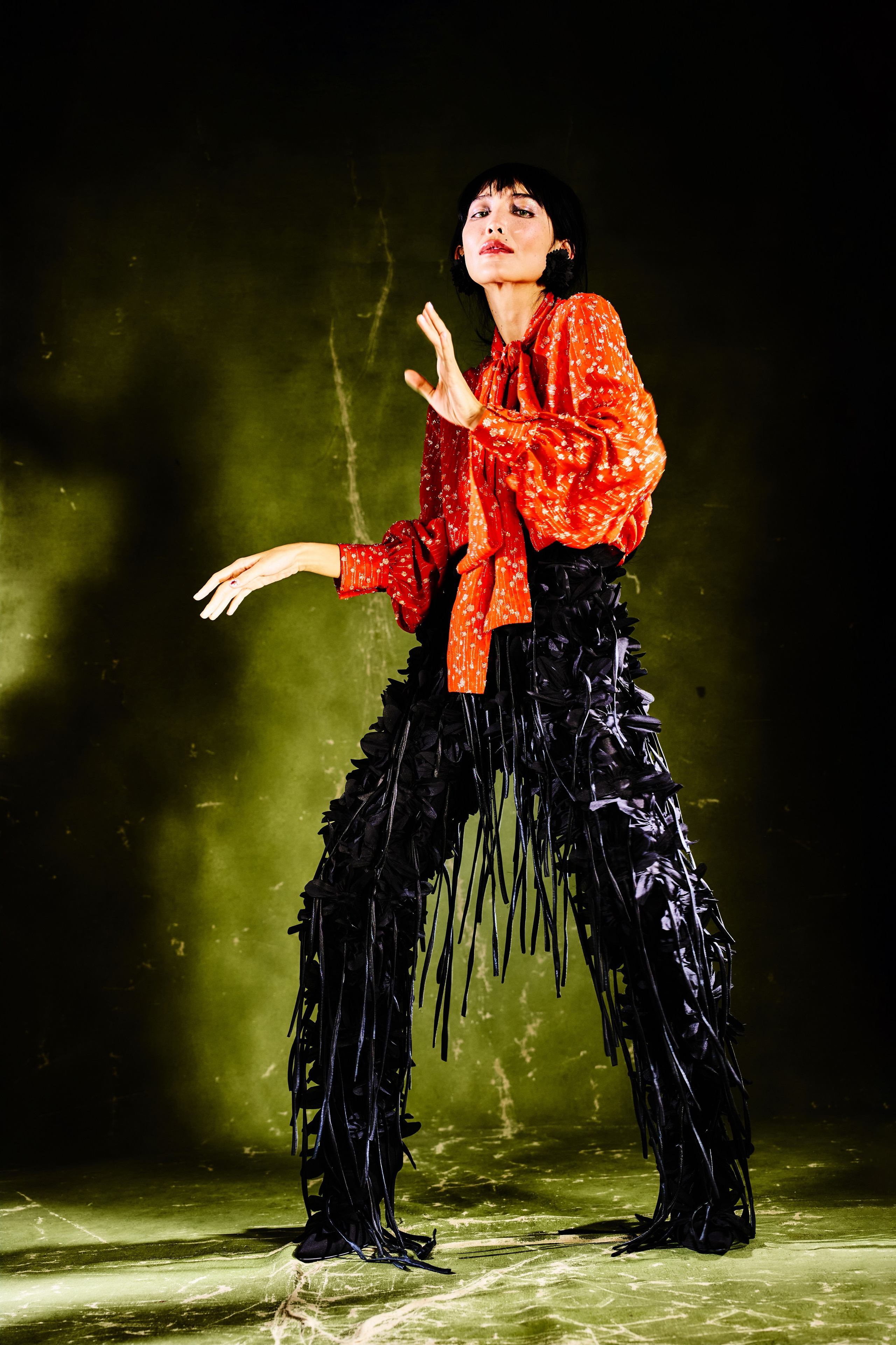 DARINA ERVIN x RUSSIAN BRANDS. TUTSARKIS — Art Director | Stylist | Photographer