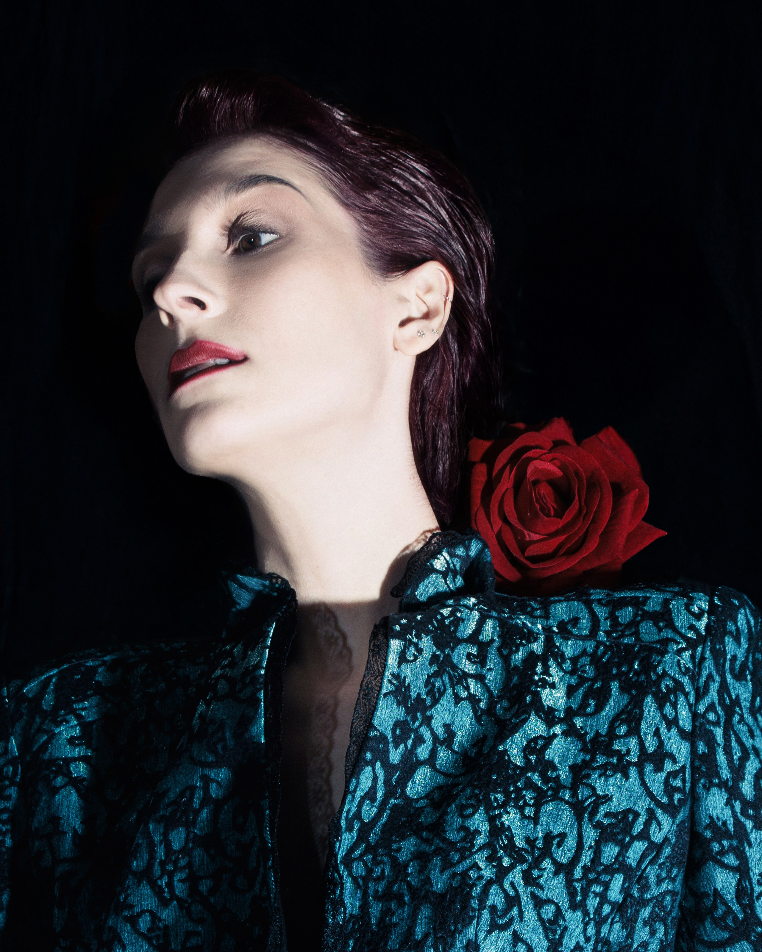 SASHA SULIM. TUTSARKIS — Art Director | Stylist | Photographer