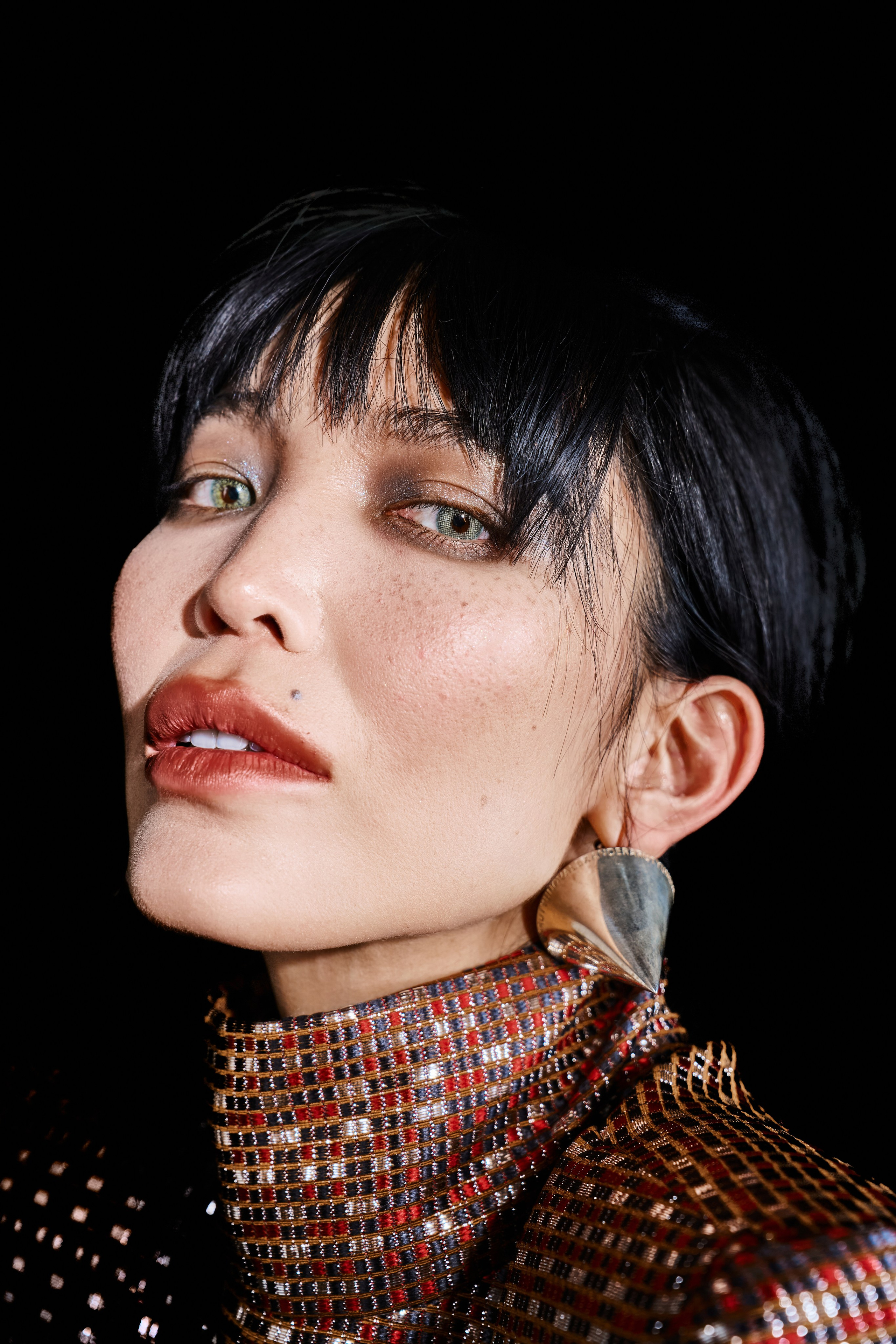 DARINA ERVIN x RUSSIAN BRANDS. TUTSARKIS — Art Director | Stylist | Photographer
