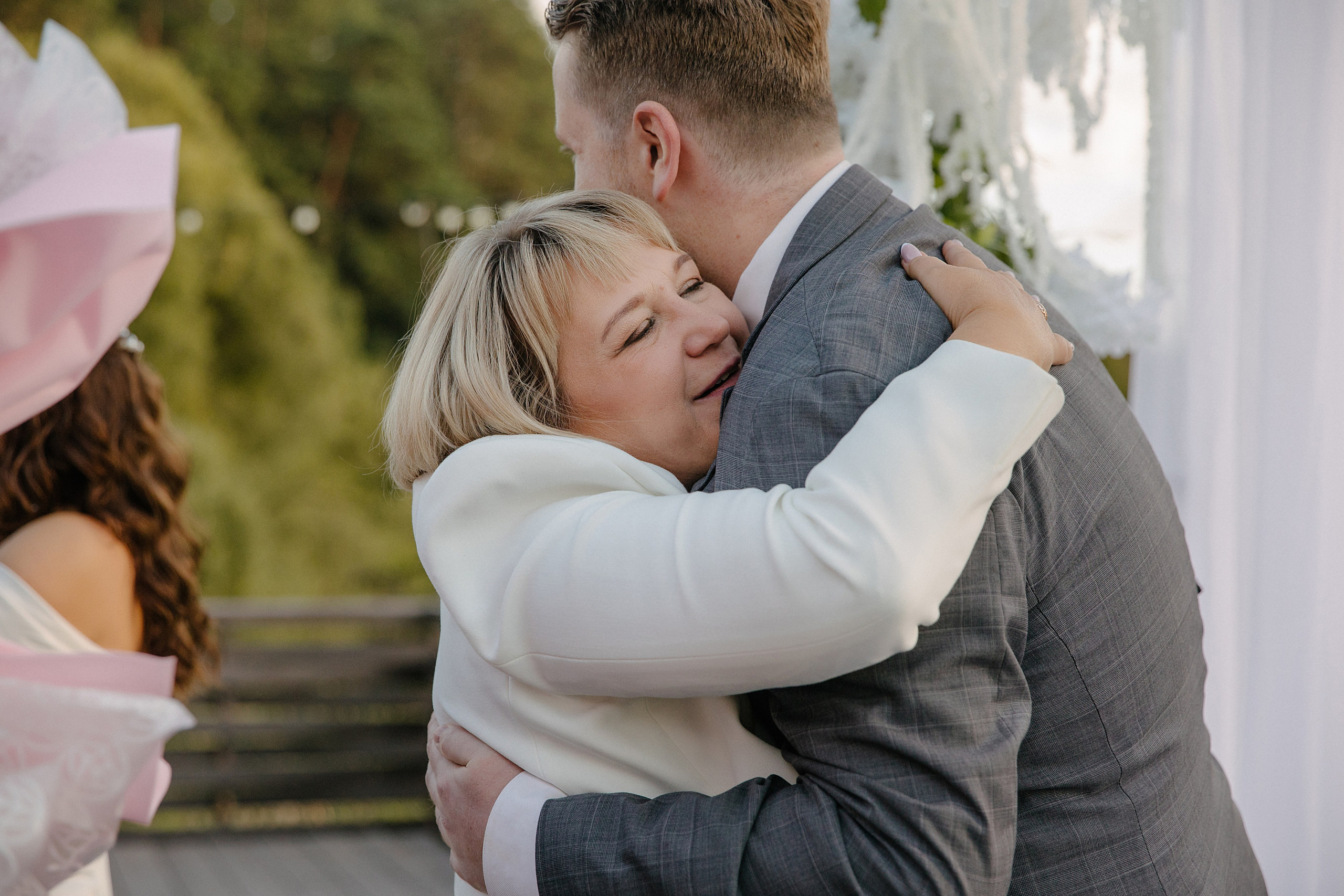 Камерная русско-американская свадьба, когда любовь побеждает все. Свадебный фотограф в Воронеже Алексей Логинов