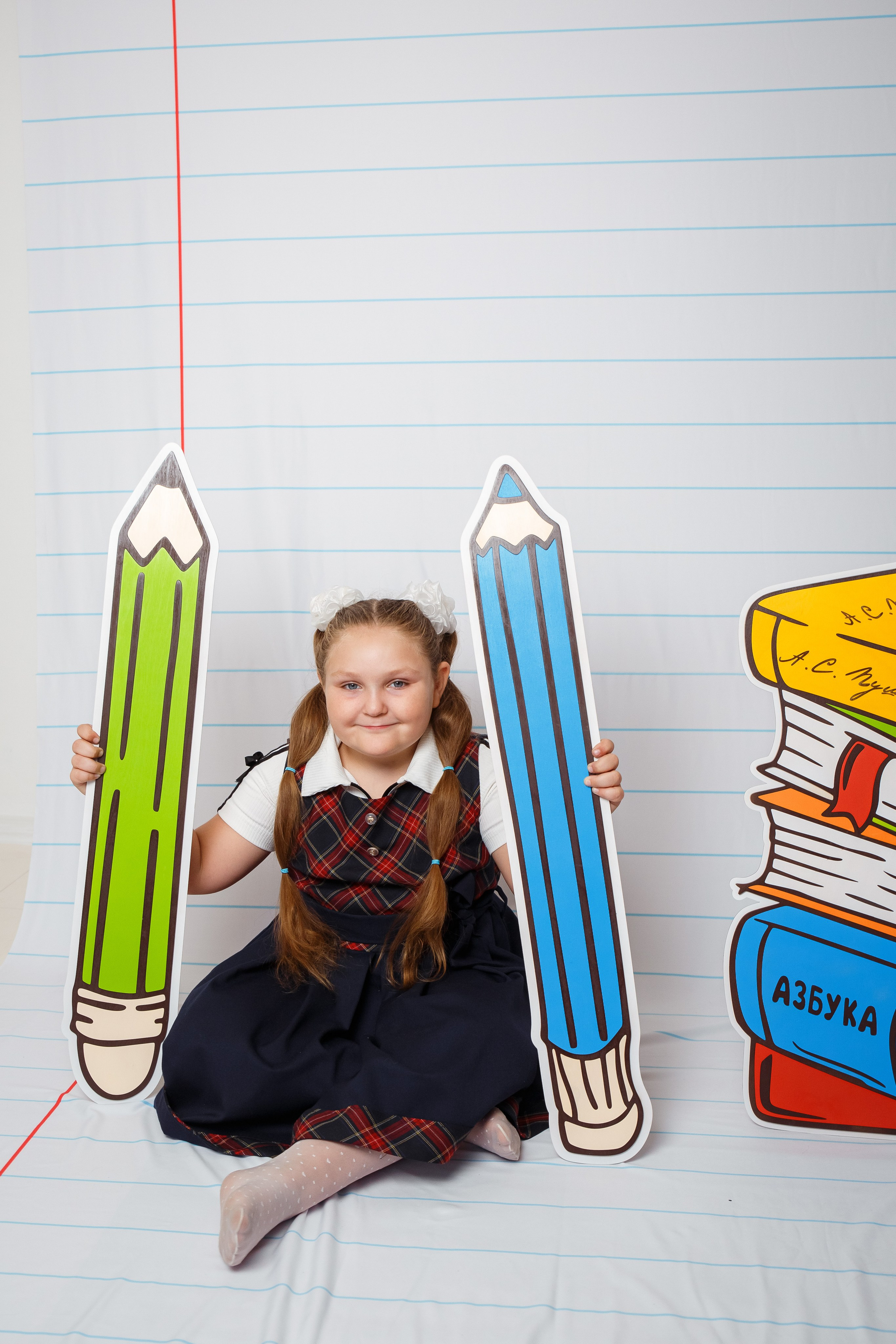 «Тетрадный лист». Выпускные альбомы в Донецке и ДНР. Фотограф Донецк и ДНР