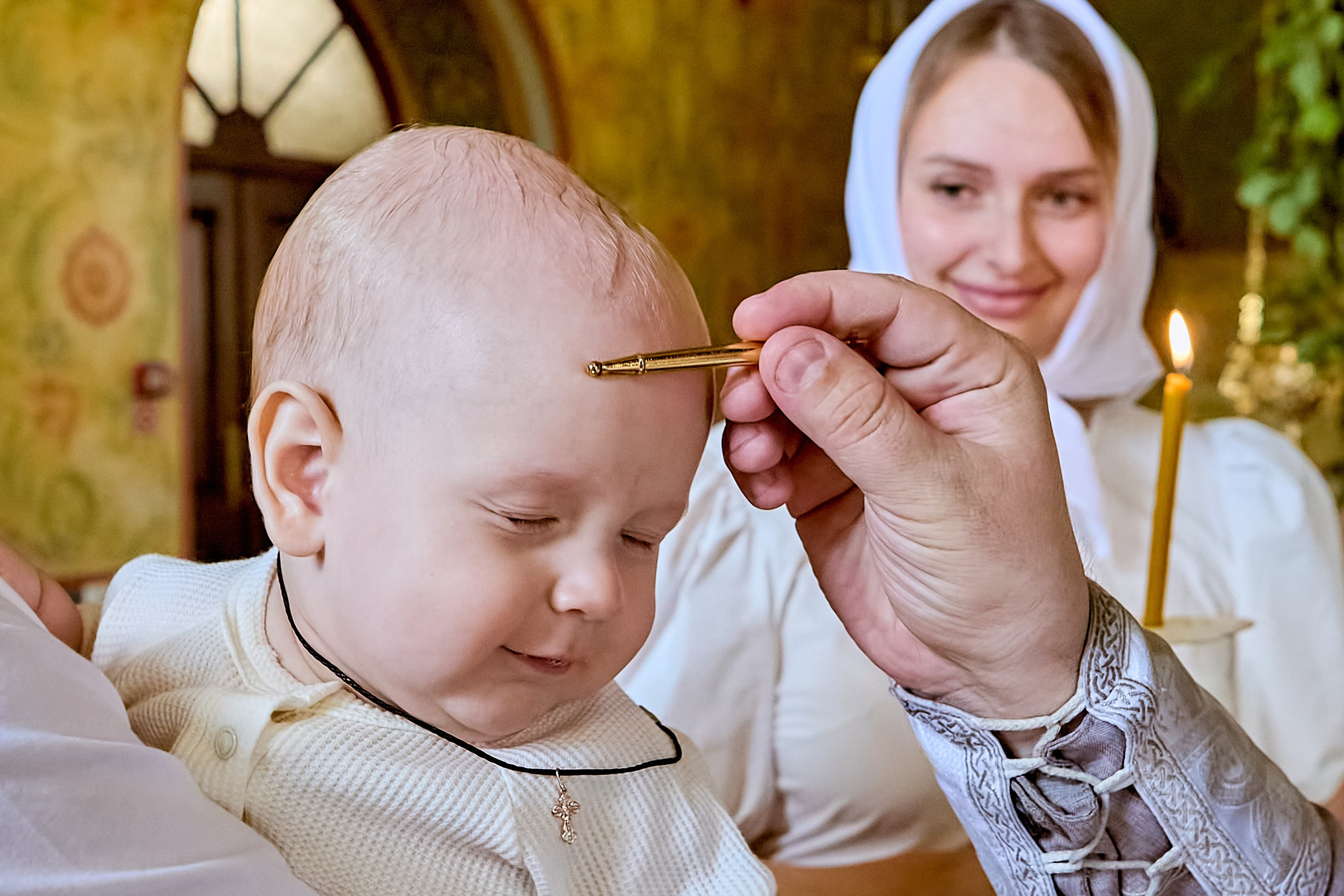 Крещение младенца Илии