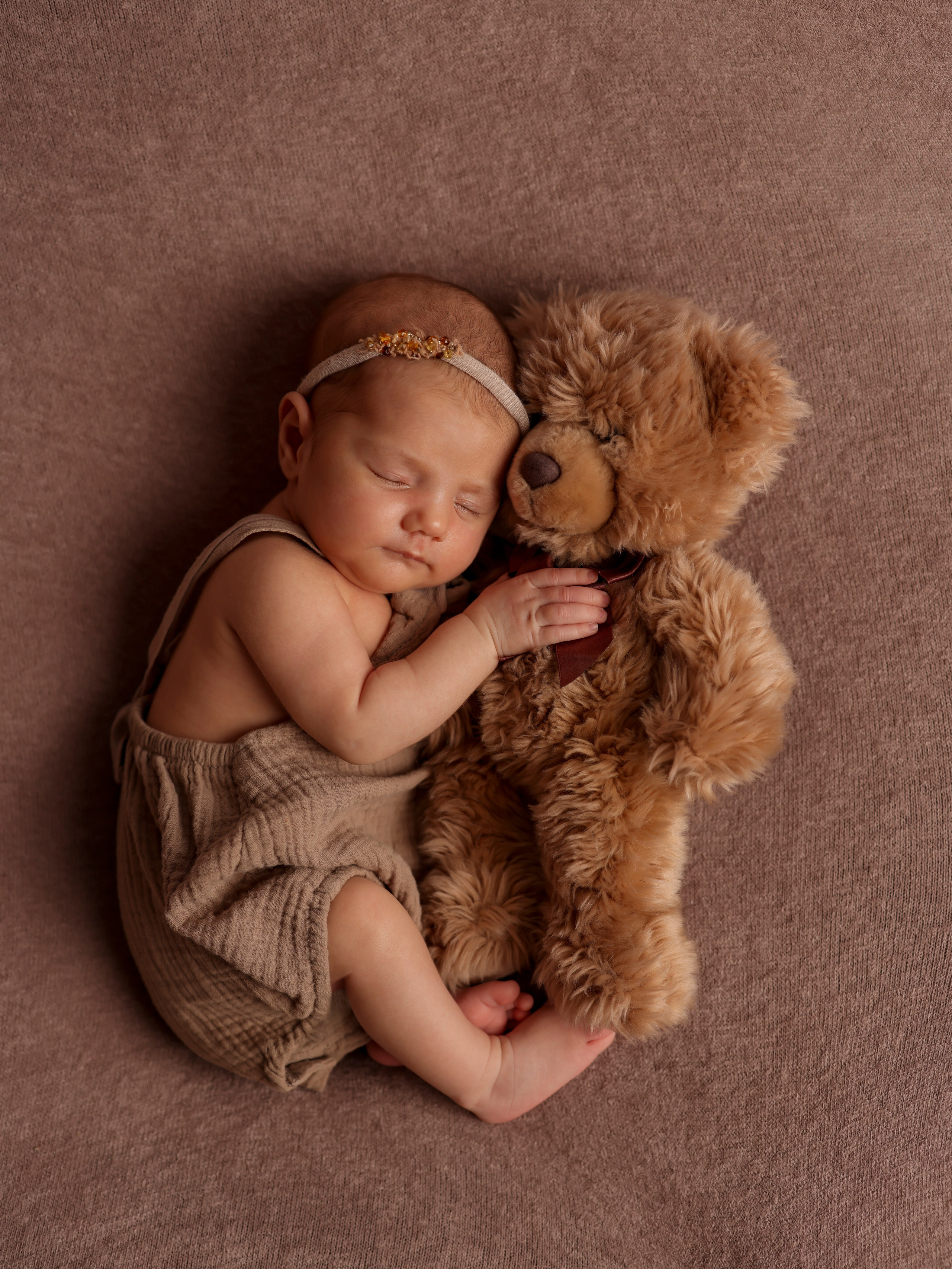 Фотосессия для новорожденного в Екатеринбурге. Фотограф новорожденных Екатеринбург, детский фотограф в Екатеринбурге,