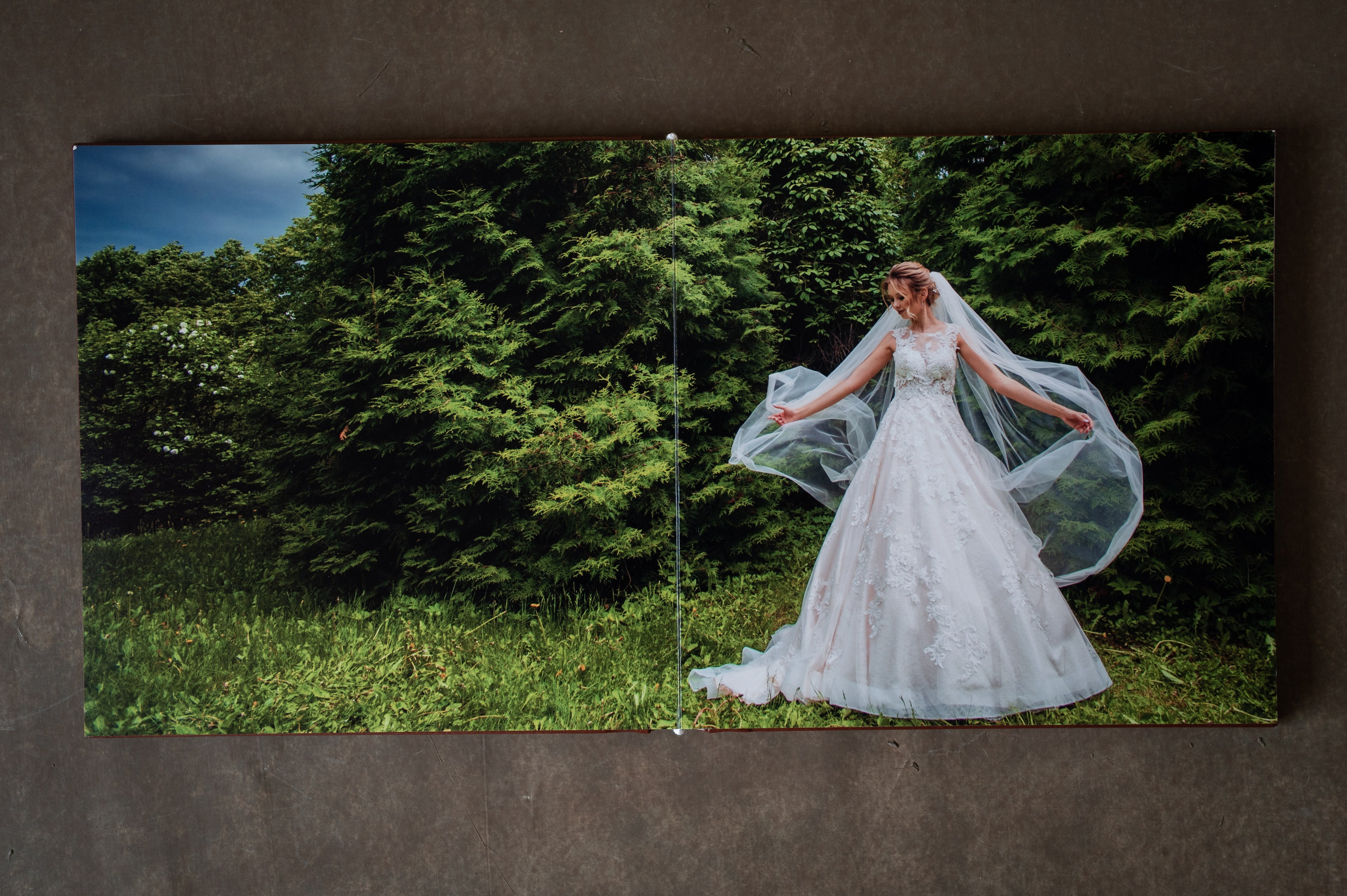 Фотокниги в Омске. Свадебный и портретный фотограф в Омске Матвей Краузе