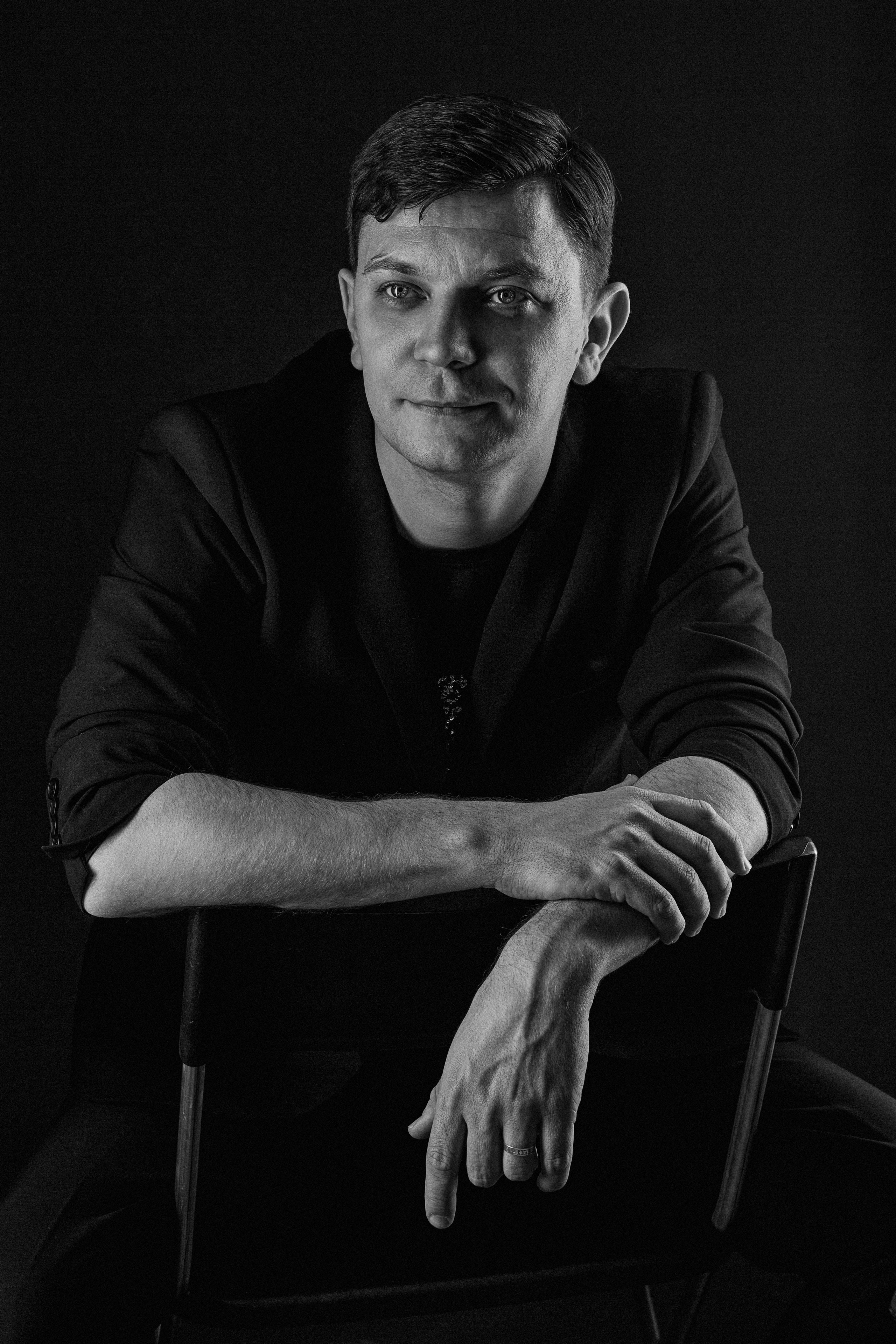 мужской портрет,артист