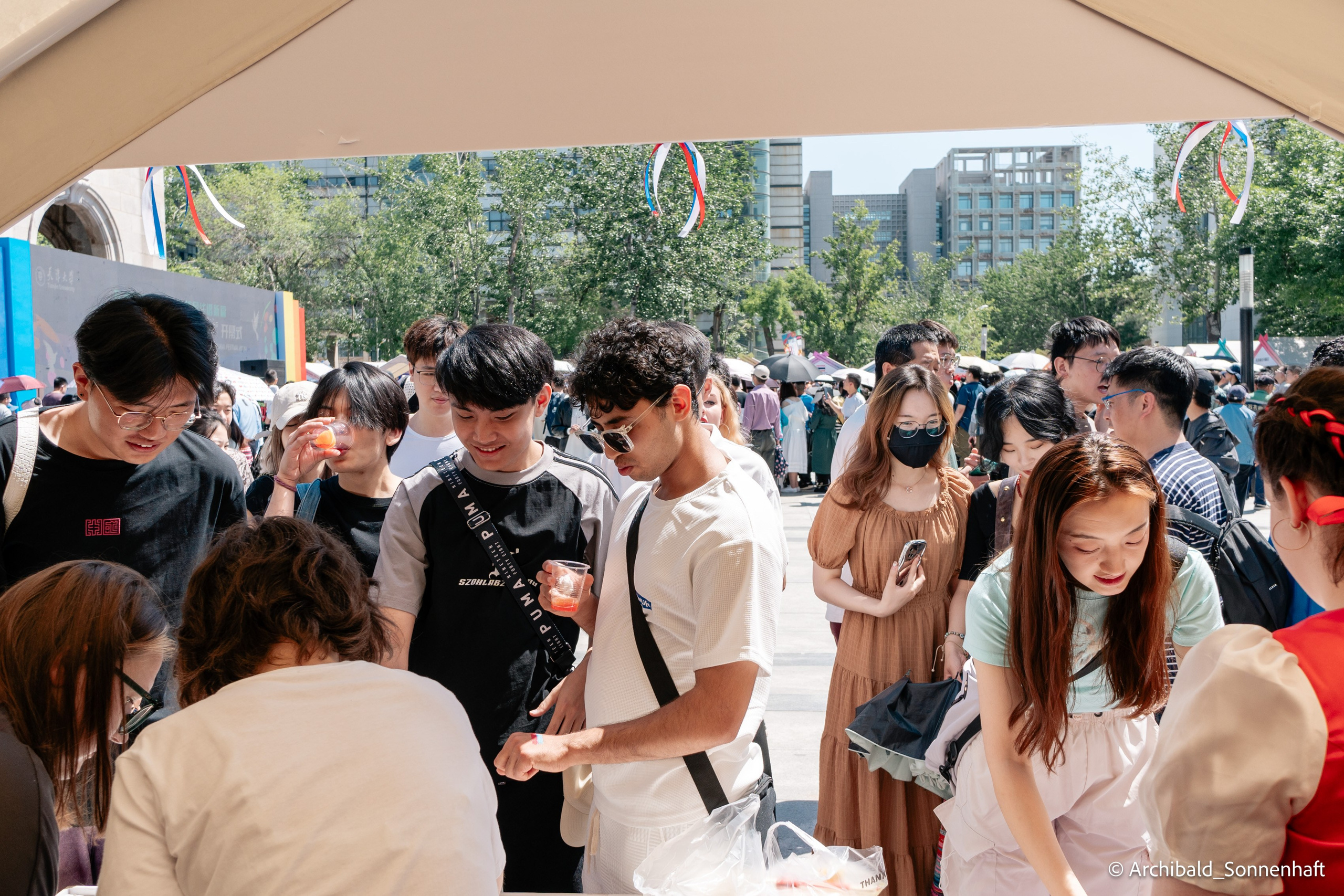 TJU Cultural Festival. Photographer in Guangzhou, China. Archibald Sonnenhaft