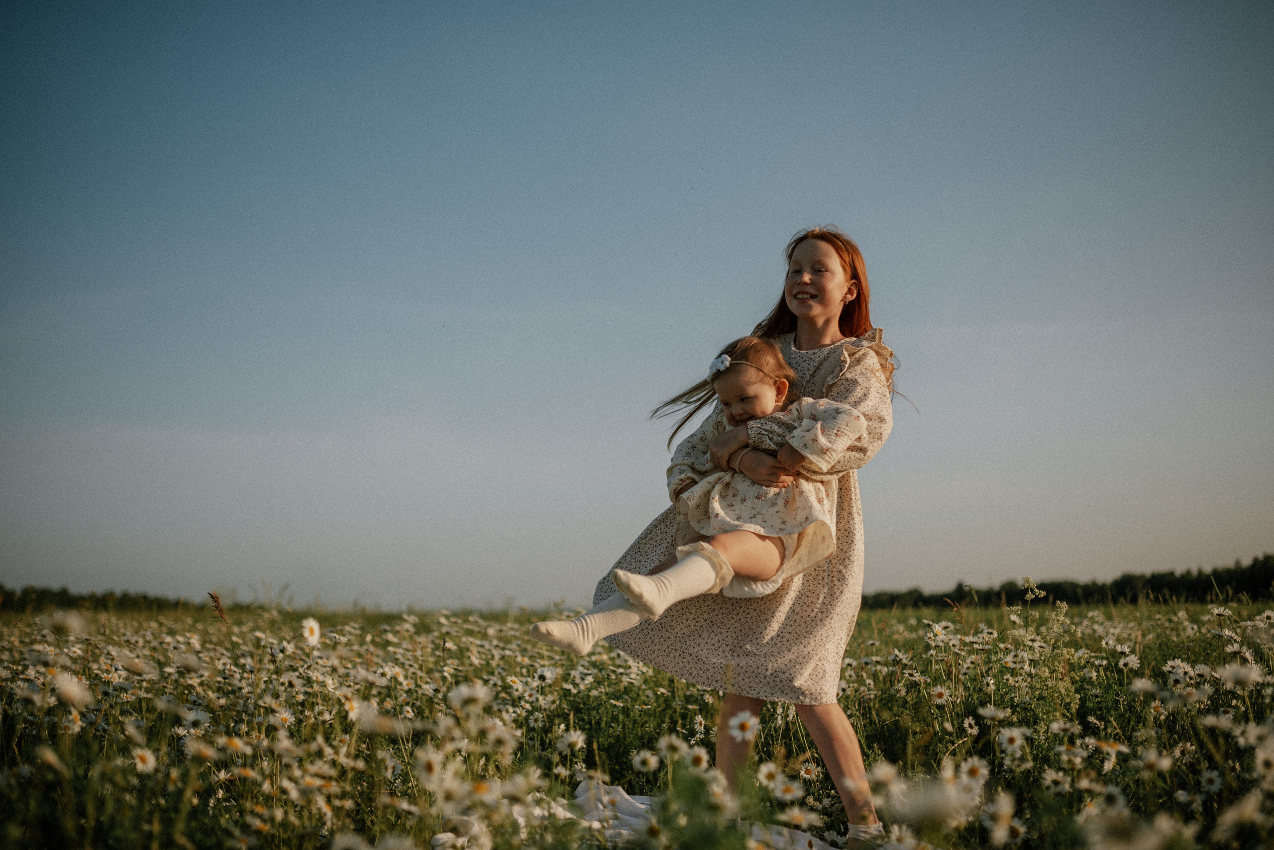 Ида, Мира и ромашки. Свадебный и семейный фотограф Кожевникова Лариса