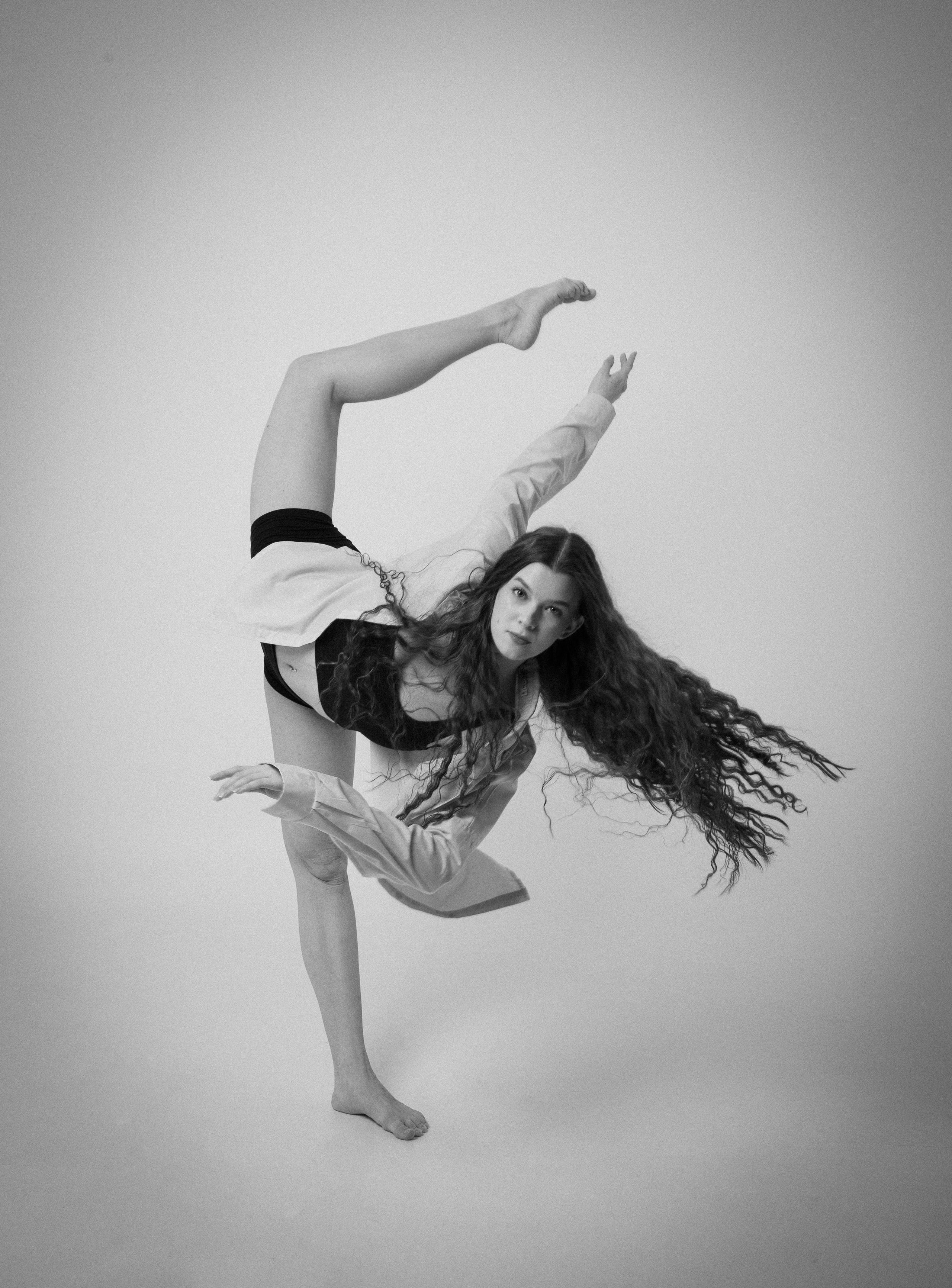 Хореография в фотографии. Алиса. Анастасия Чувилина Фотограф Омск