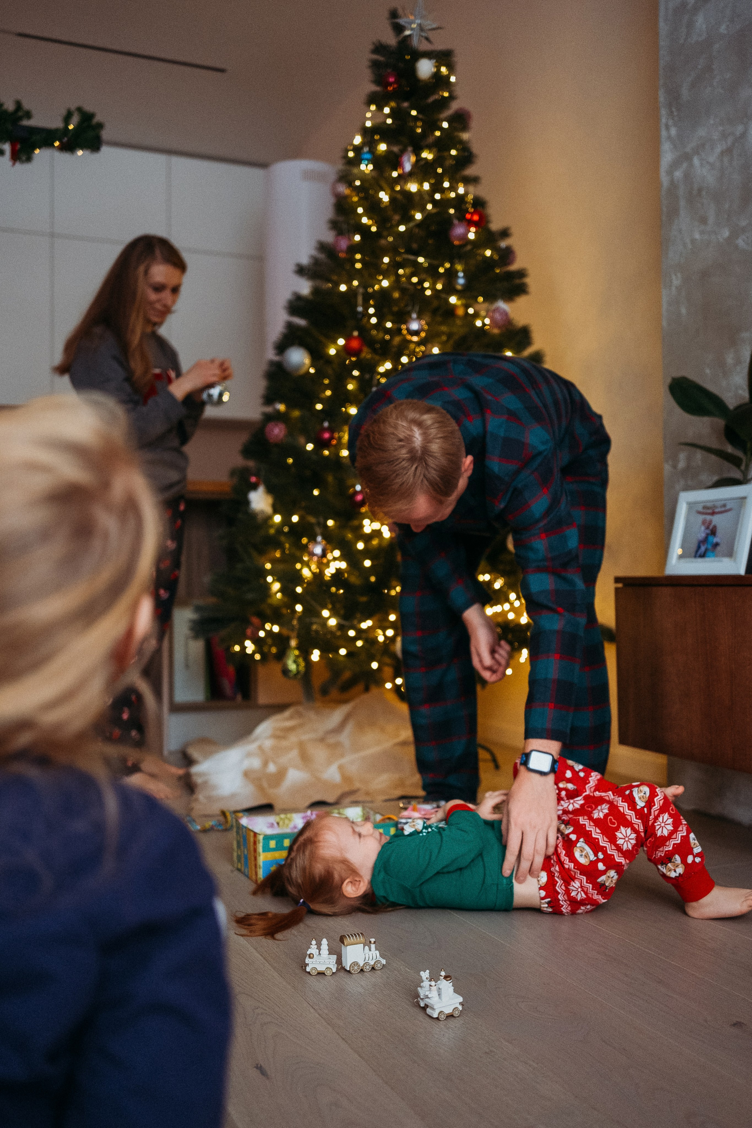 Новогодняя домашняя фотосессия. Семейный и детский фотограф в Санкт-Петербурге