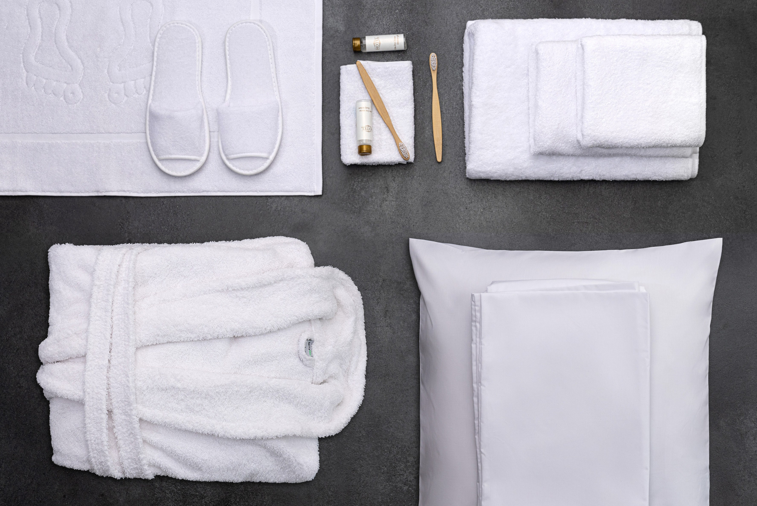 Каталожные фото одежды, сборные съемки для маркетплейсов Вайлдберриз, Новосибирск. Съемка фото и видео для маркетплейсов Вайлдберриз, Озон в Новосибирске