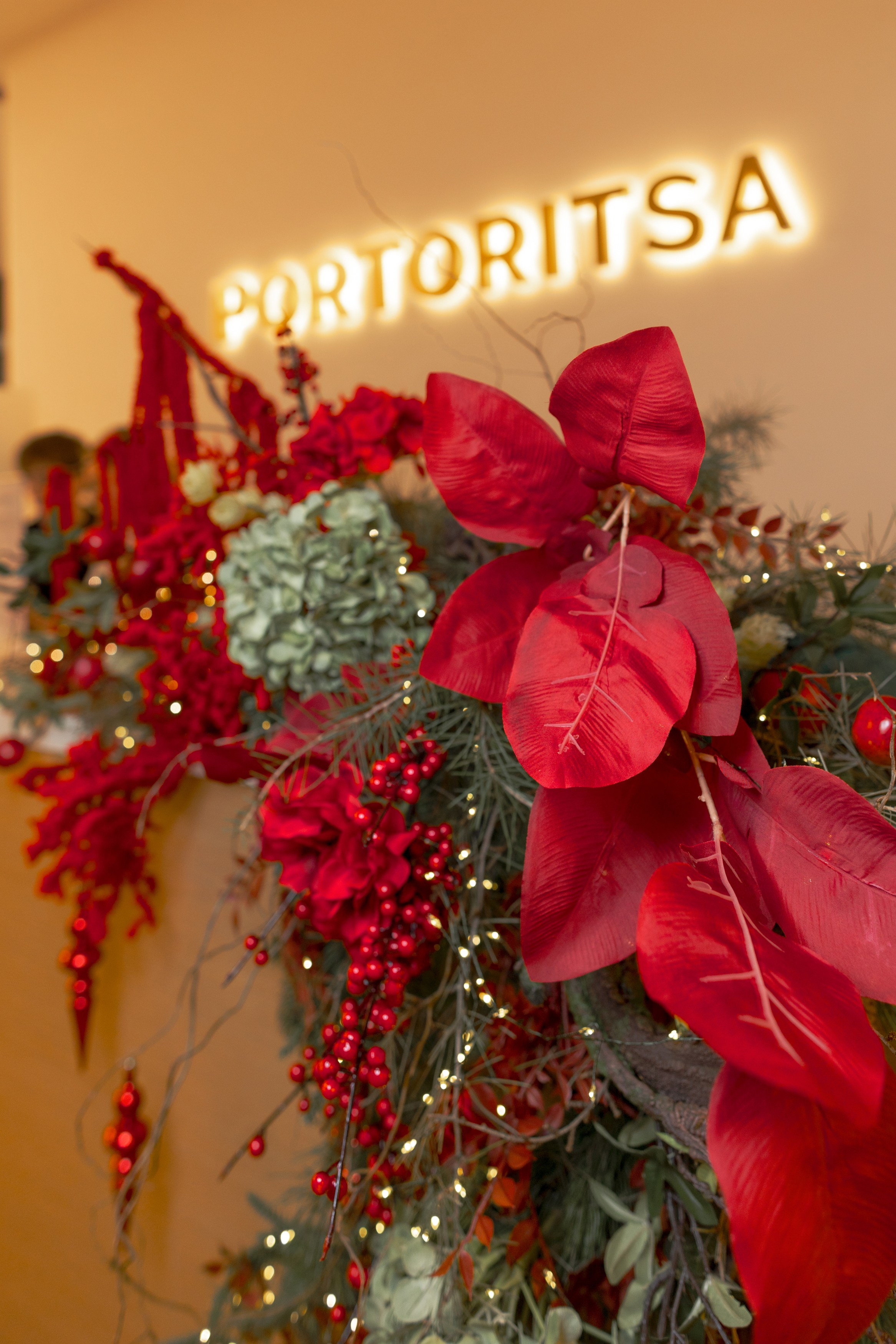 Новый 2026 г в PortoRitsa. RetroChic Фото