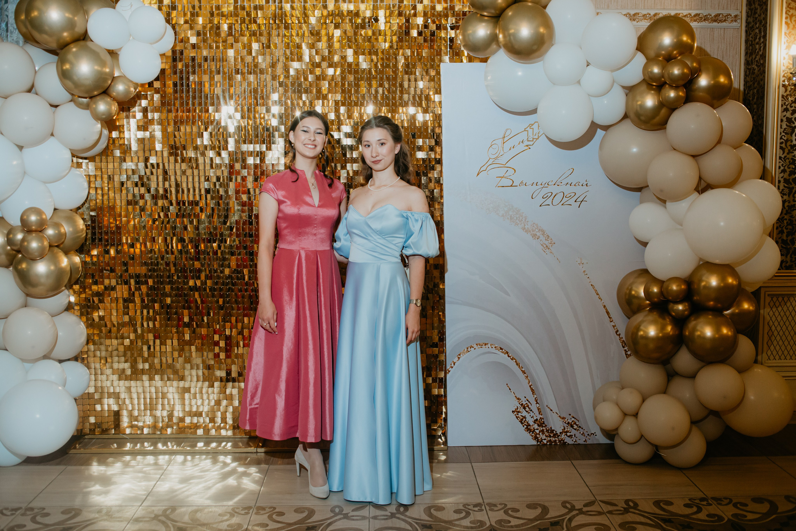 Выпускной. 11 лицей. Фотограф в Челябинске Ополихина Анна