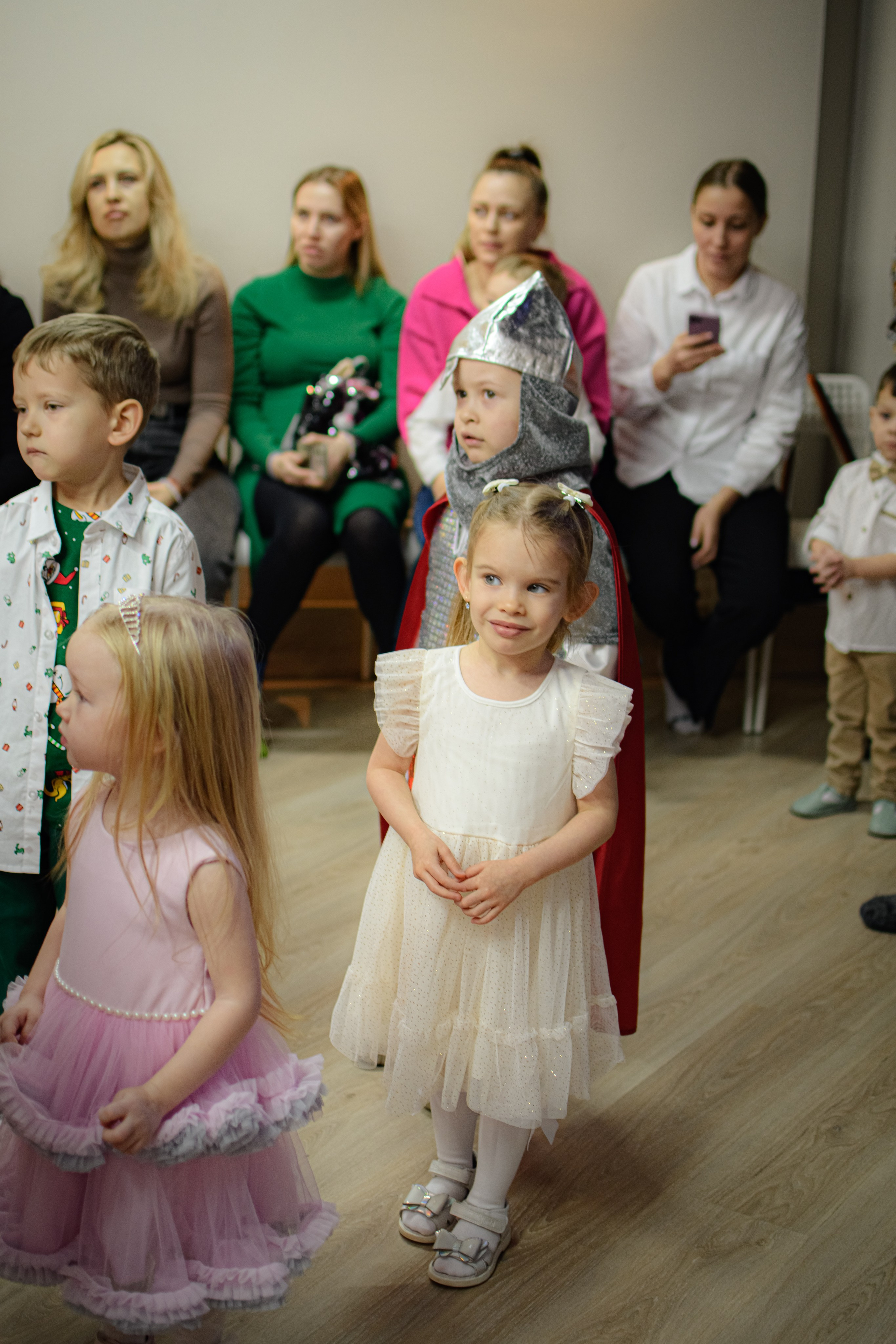 HAPPY NEW YEAR. Photokarish