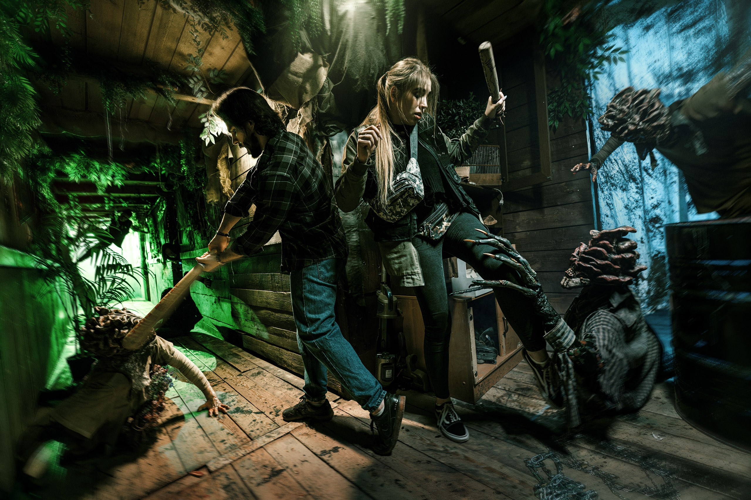 Фотосъёмка для хоррор и экшен квеста. Рекламный фотограф в Москве Алексей Тверяков