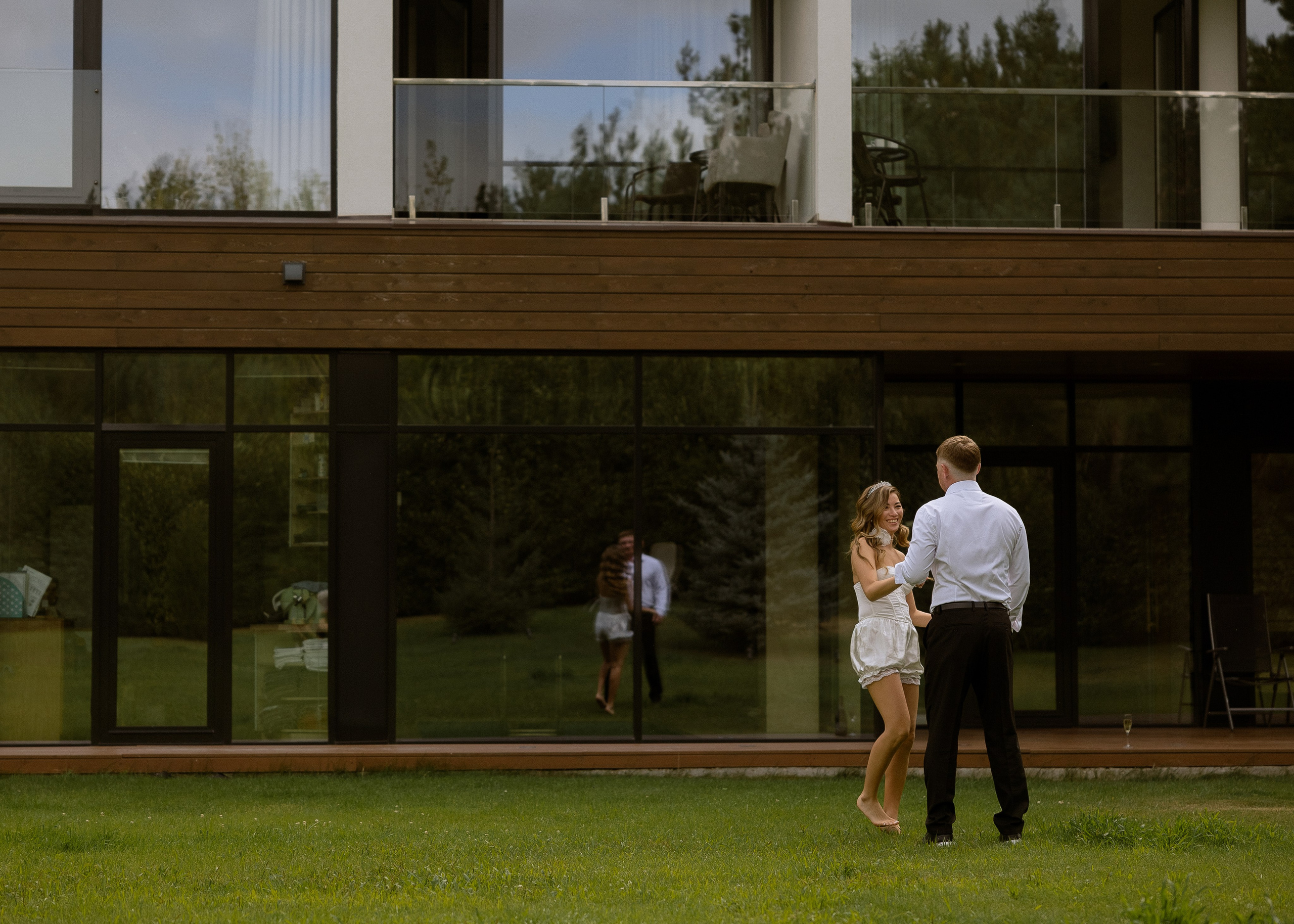 Дмитрий и Алита. Фотограф Эмиль Исякаев