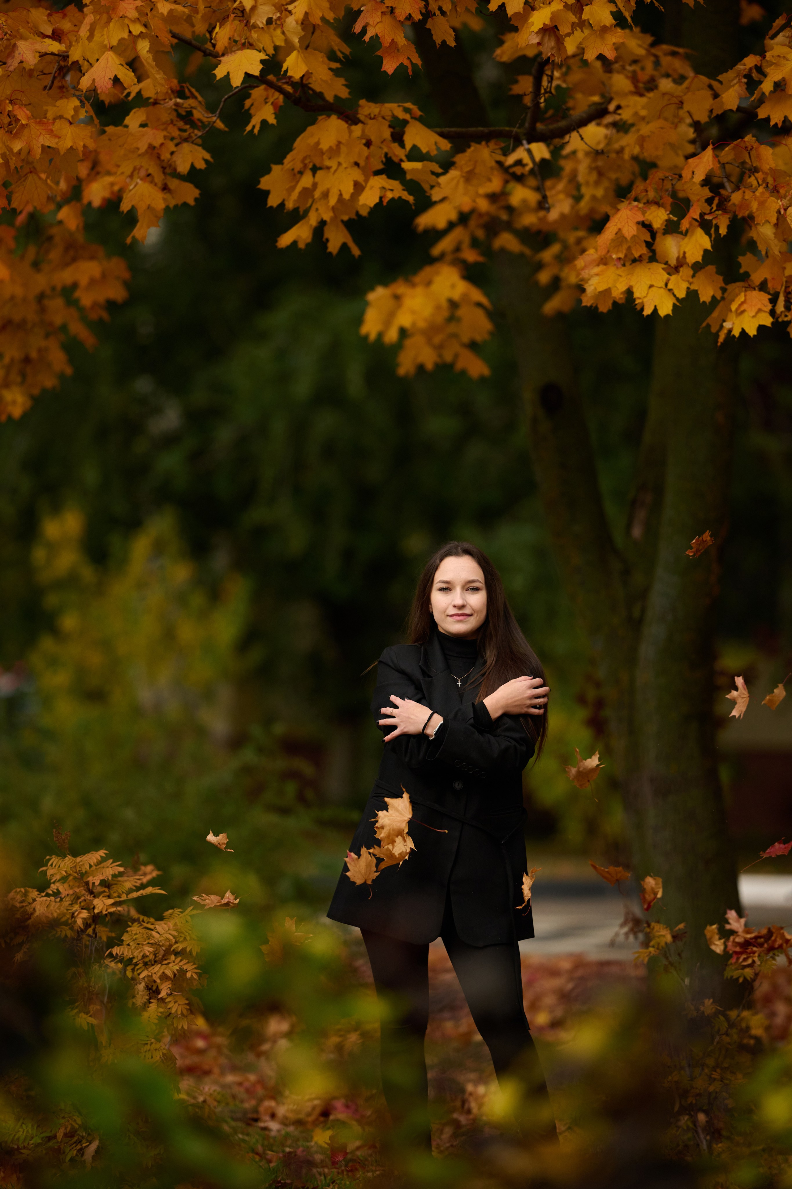 Фотосессия в осенних красках города. Профессиональный фотограф Старый Оскол, Губкин — свадьба, венчание, крещение, юбилей и день рождения