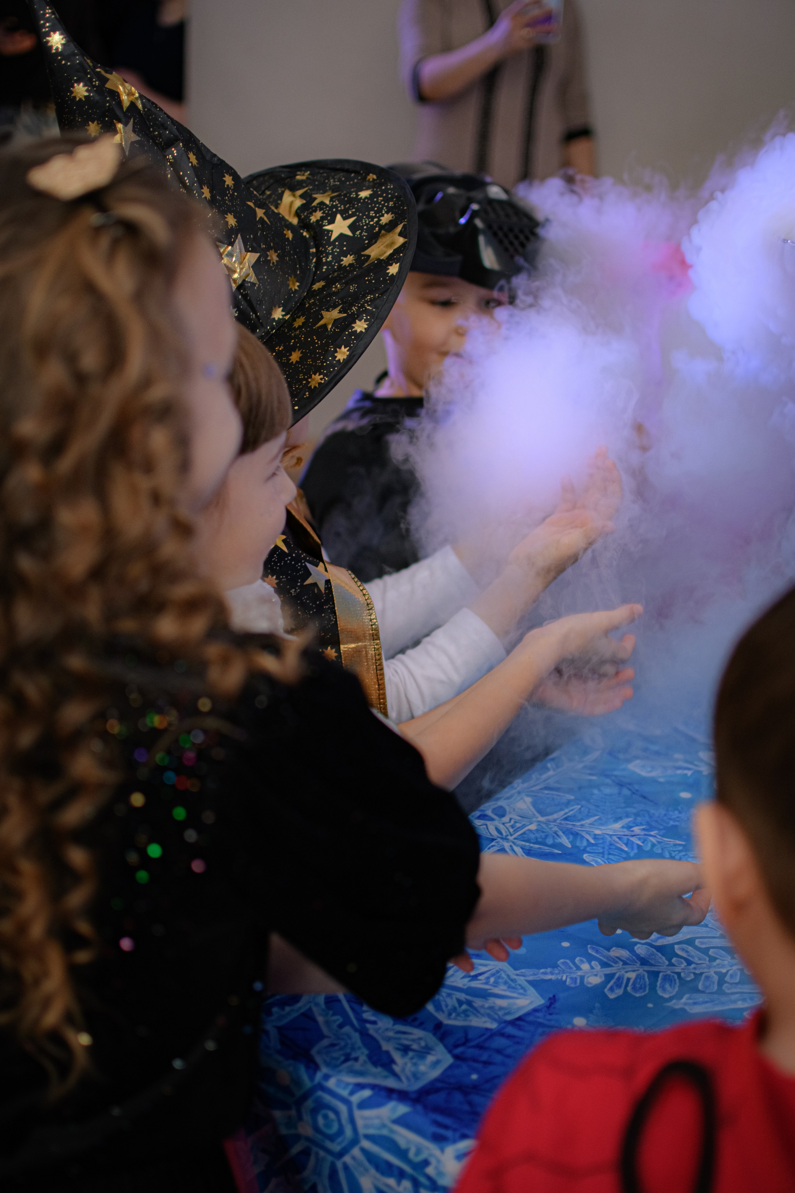 HAPPY NEW YEAR. Photokarish