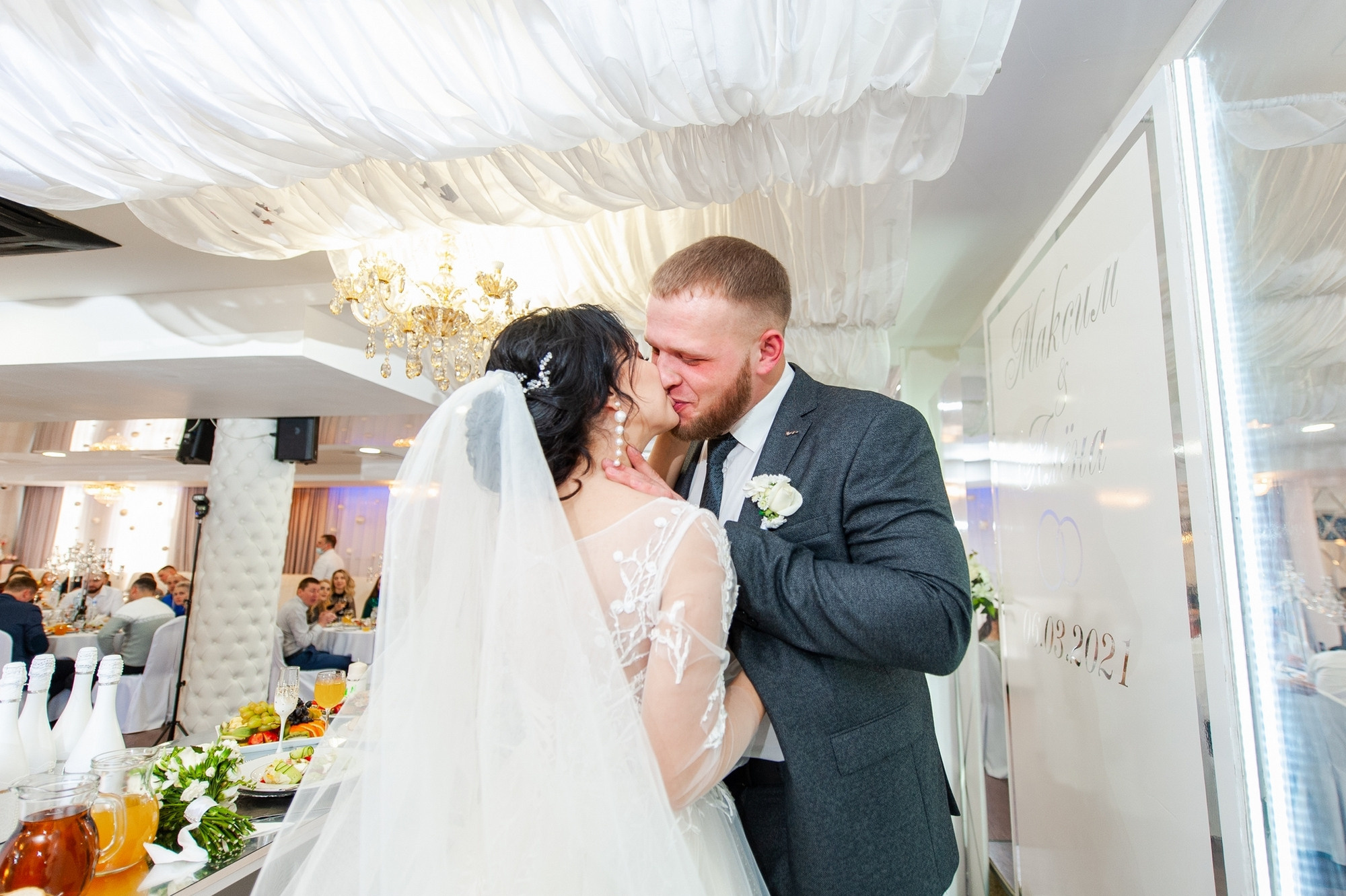 Свадебный и семейный фотограф в Омске Мормулев Михаил. Свадебный и семейный фотограф в Омске Мормулев Михаил