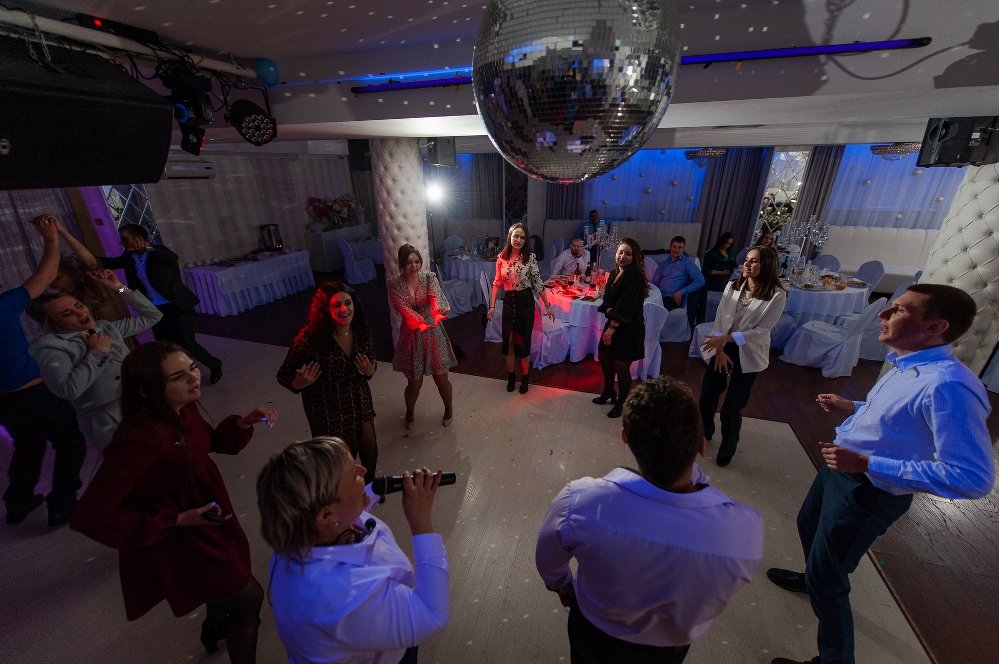 Свадебный и семейный фотограф в Омске Мормулев Михаил. Свадебный и семейный фотограф в Омске Мормулев Михаил