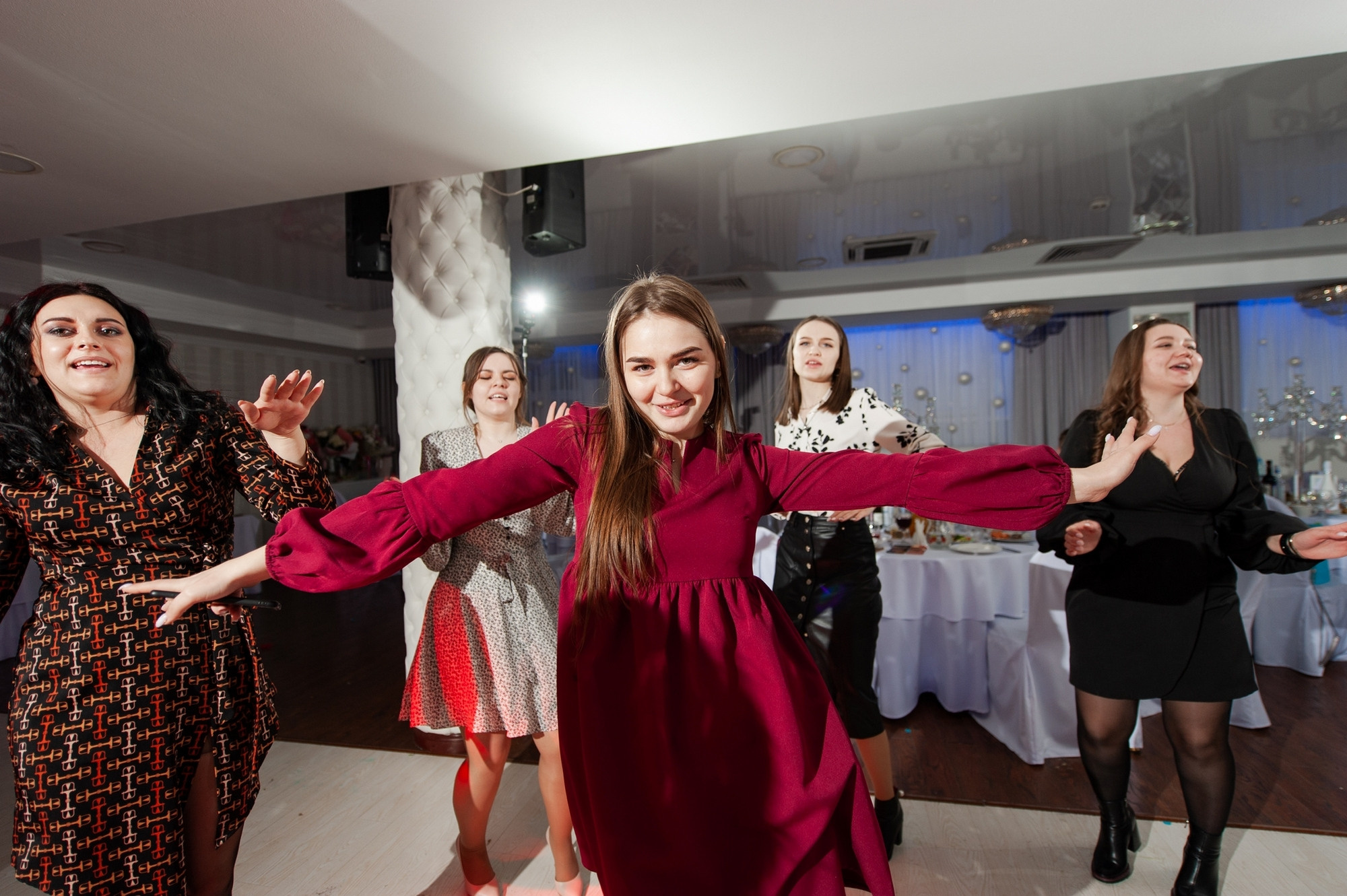 Свадебный и семейный фотограф в Омске Мормулев Михаил. Свадебный и семейный фотограф в Омске Мормулев Михаил