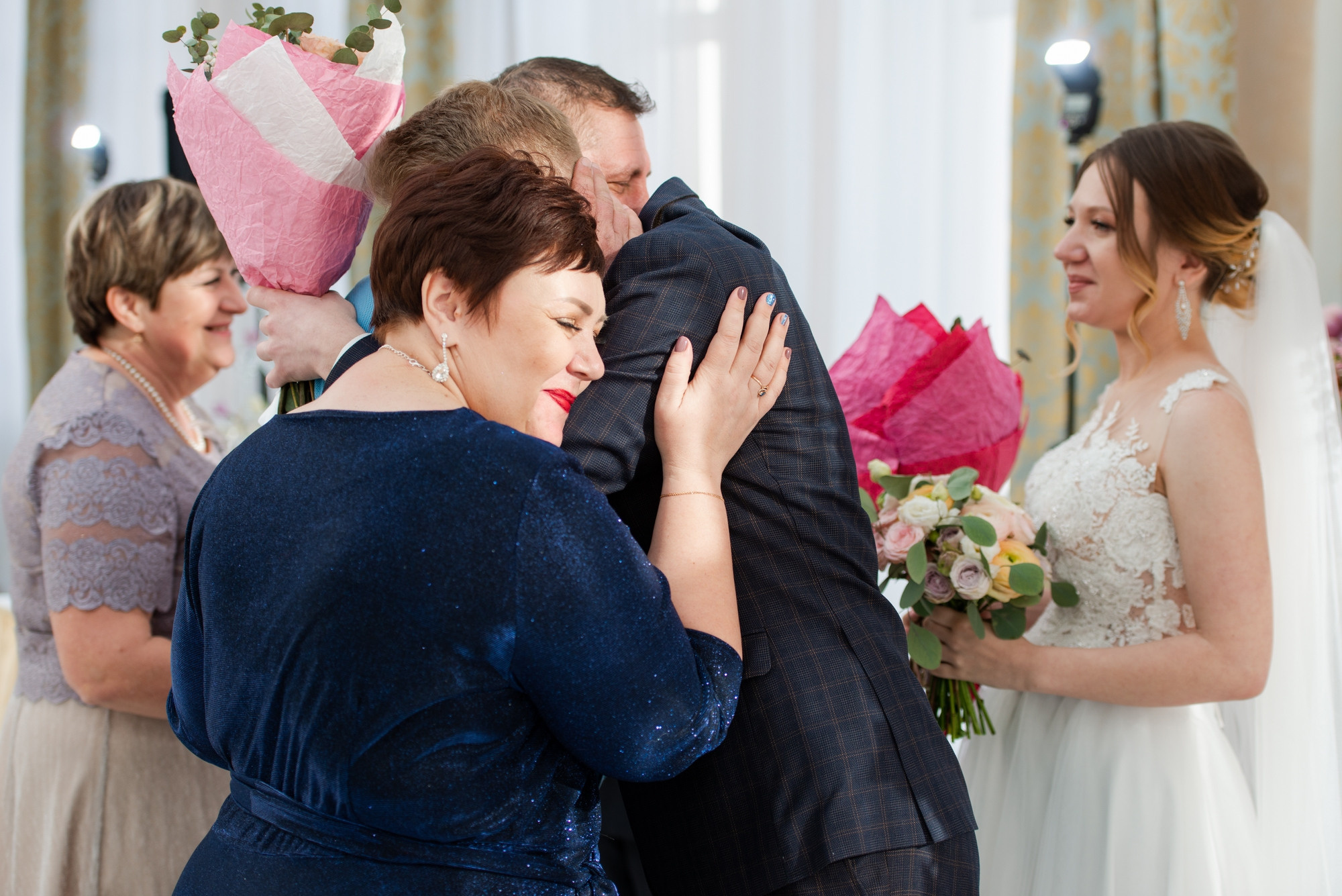 Свадебный и семейный фотограф в Омске Мормулев Михаил. Свадебный и семейный фотограф в Омске Мормулев Михаил