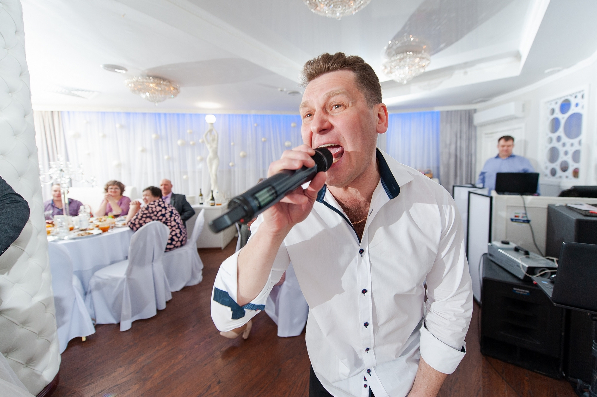 Свадебный и семейный фотограф в Омске Мормулев Михаил. Свадебный и семейный фотограф в Омске Мормулев Михаил