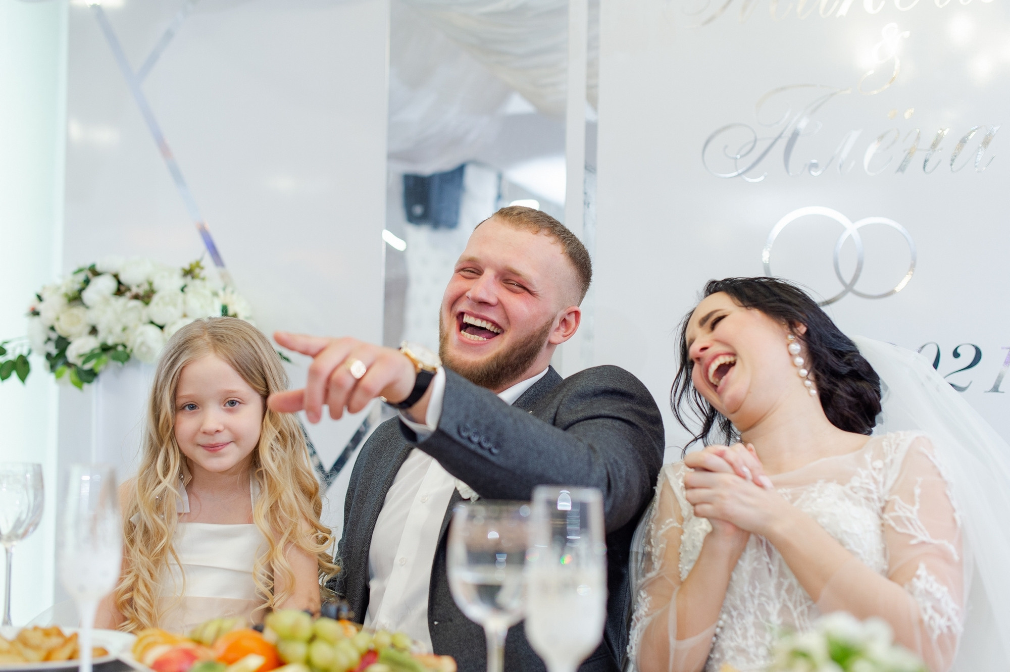 Свадебный и семейный фотограф в Омске Мормулев Михаил. Свадебный и семейный фотограф в Омске Мормулев Михаил