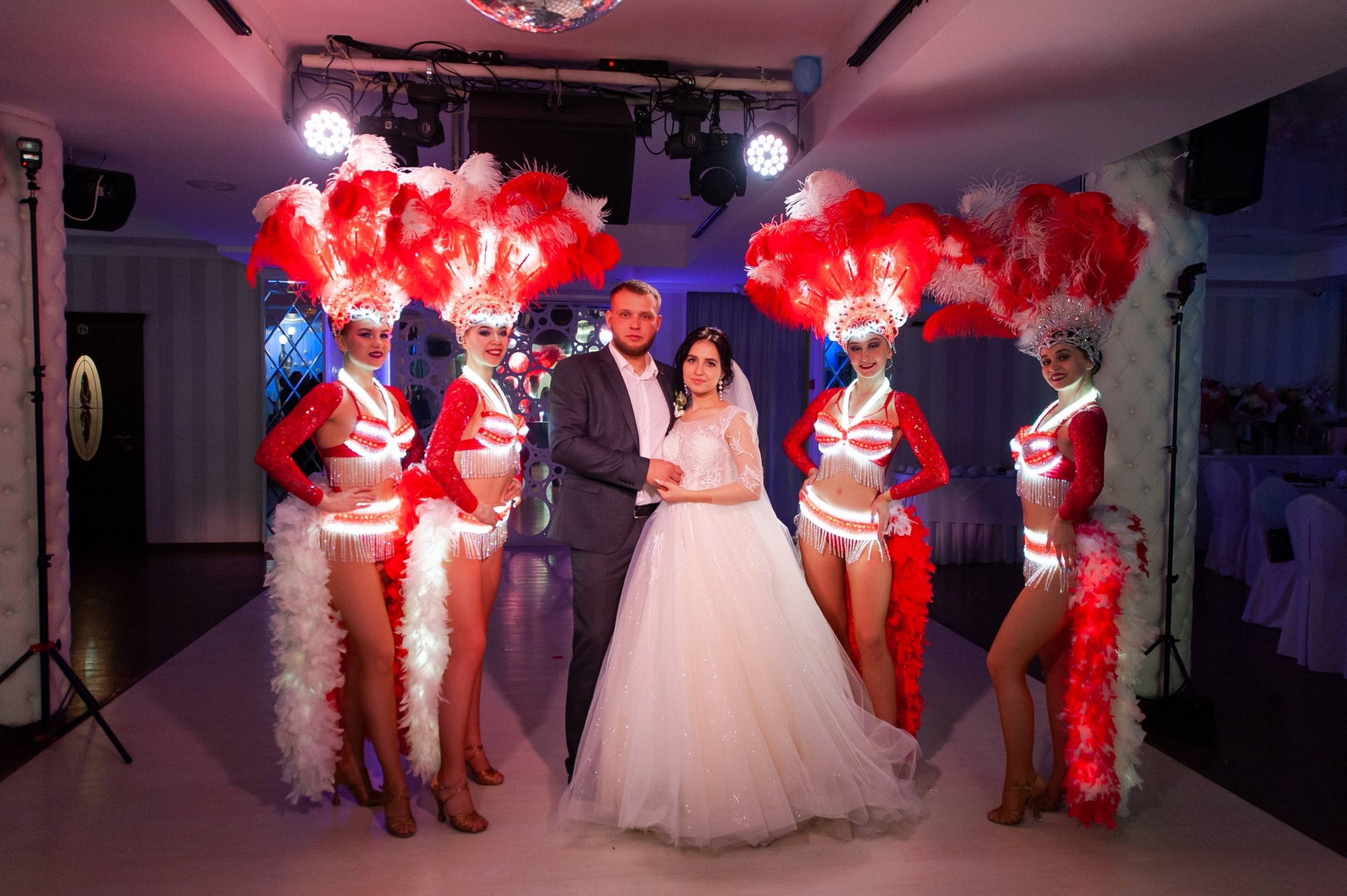 Свадебный и семейный фотограф в Омске Мормулев Михаил. Свадебный и семейный фотограф в Омске Мормулев Михаил