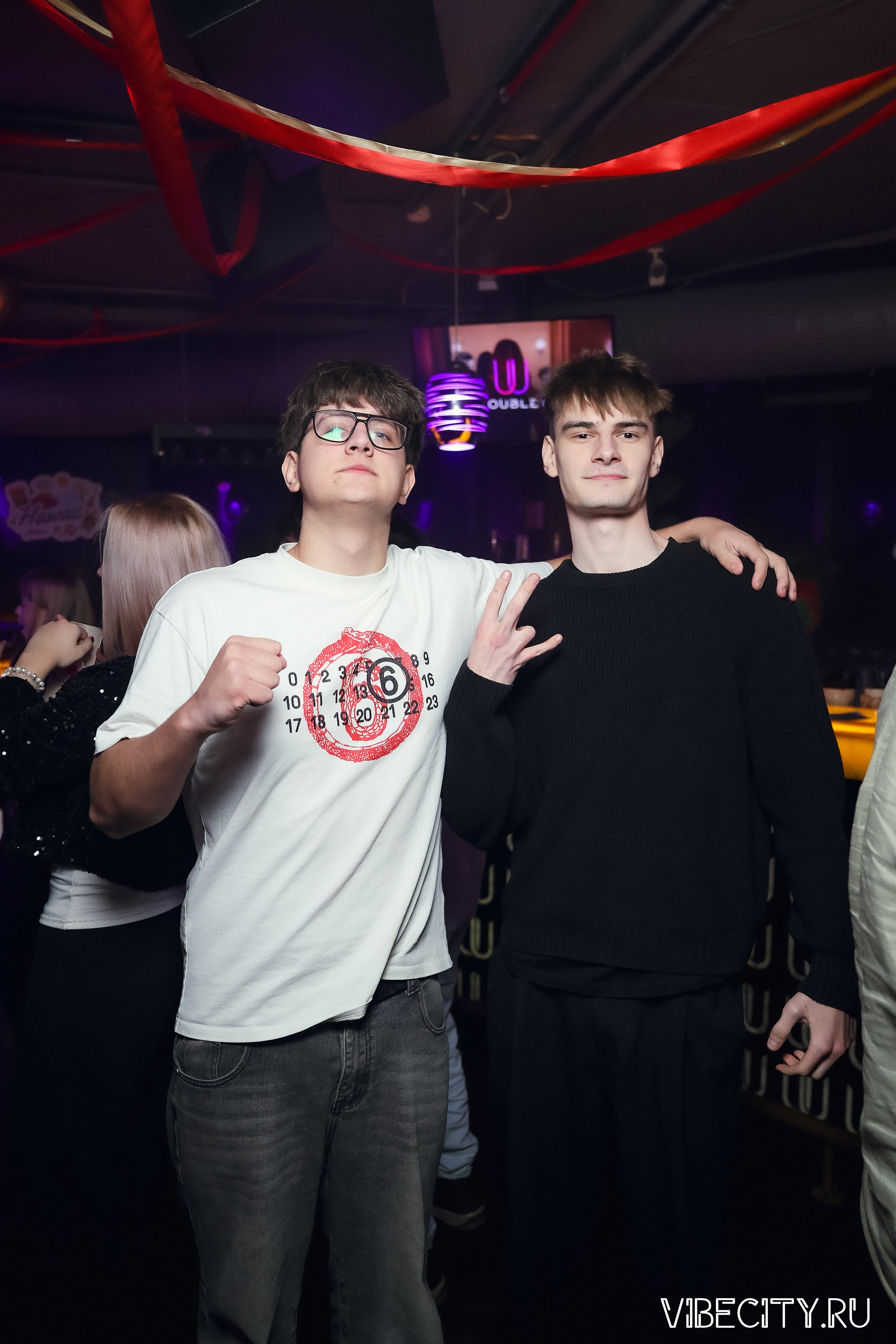 DOUBLE U. VIBECITY.RU Вайб Сити Ру Фоторепортажи Фотоотчеты Калининград